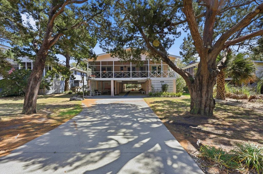 Photo of 373 Sundial Dr, Pawleys Island, SC 29585 (MLS # 2607118)