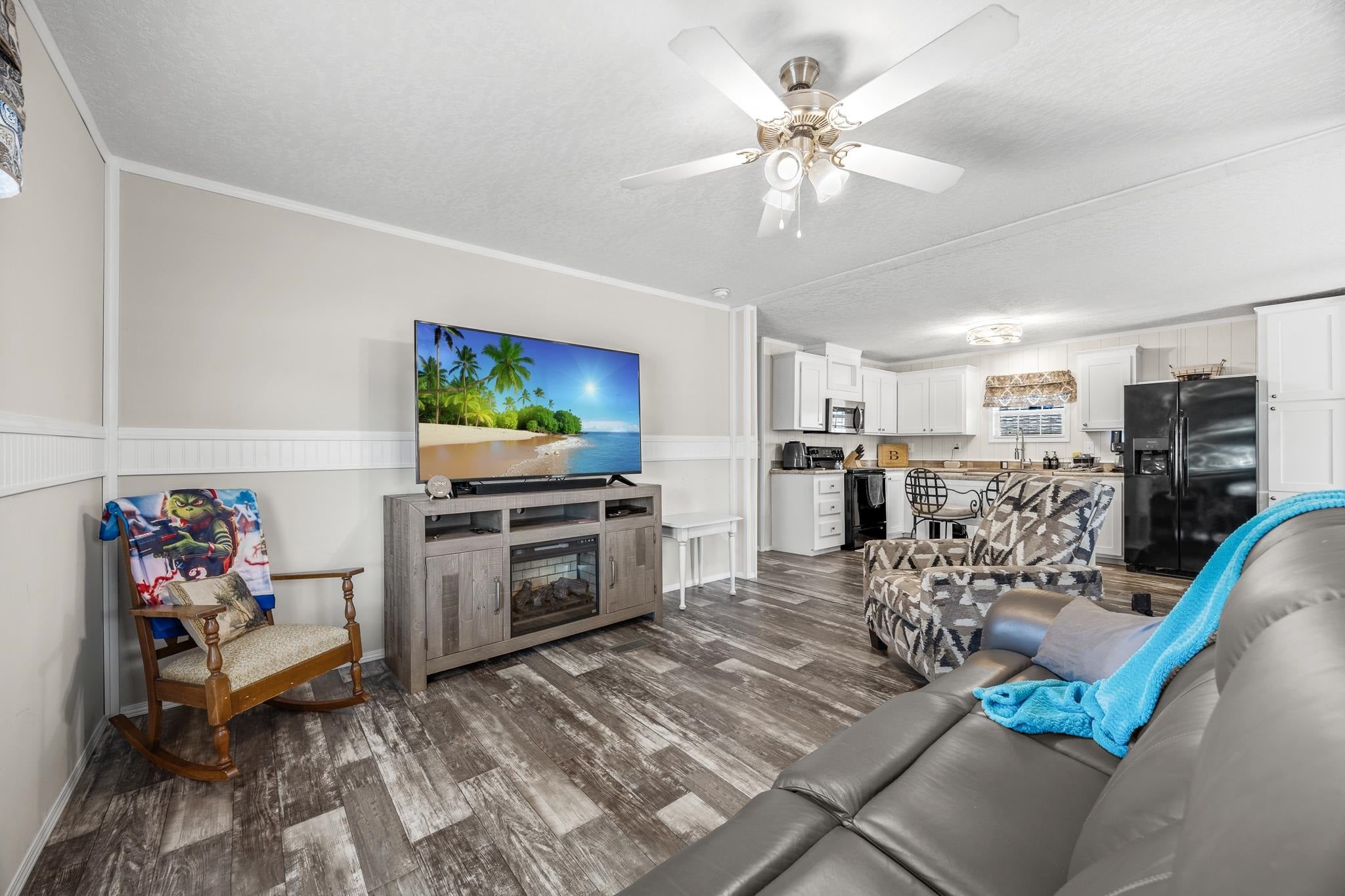 601 6th Ave. S