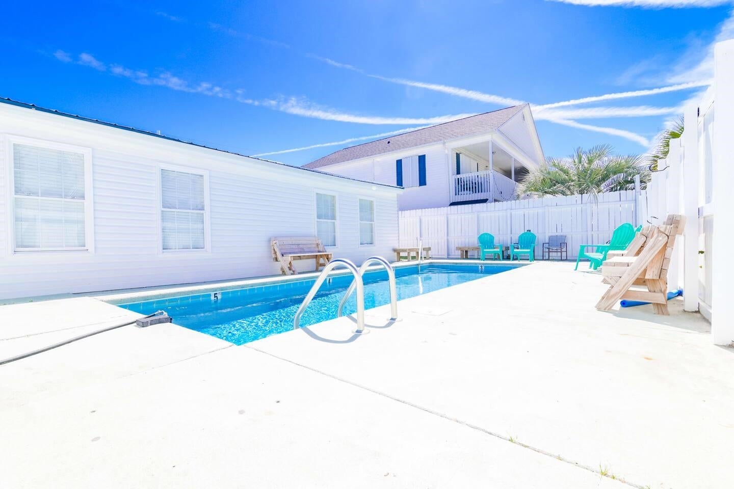 219 27th Ave. N
