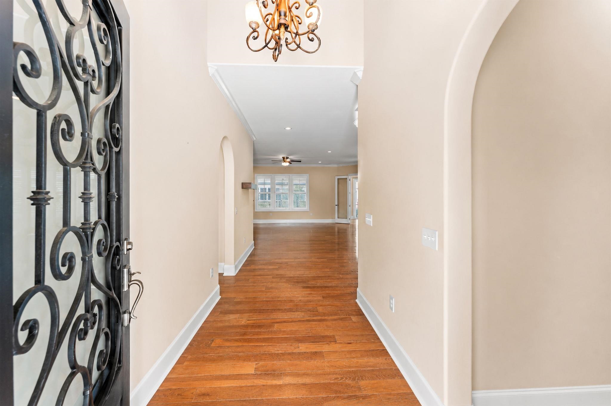 2117 Via Palma Dr.