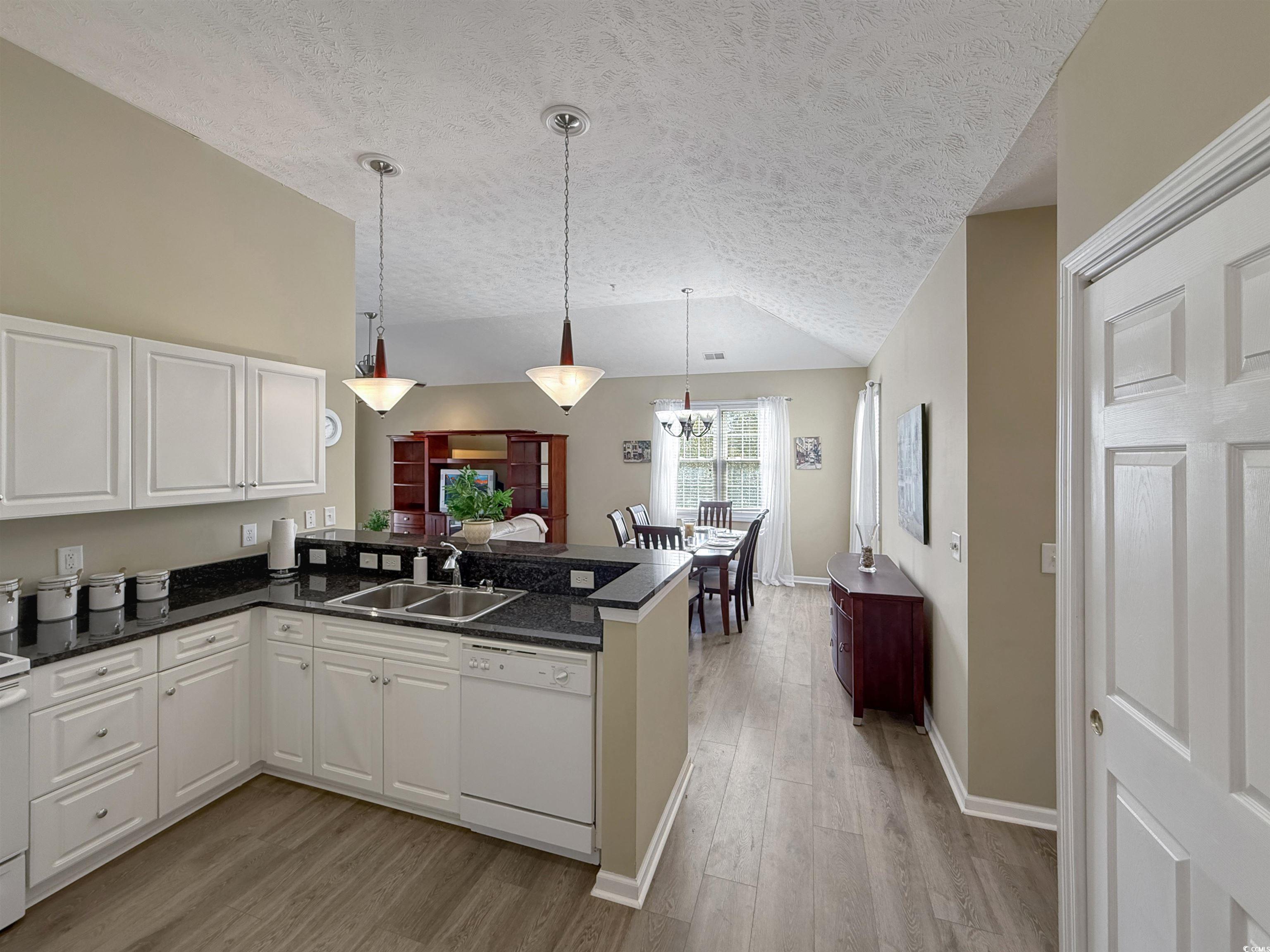 601 Hillside Dr. N 4535