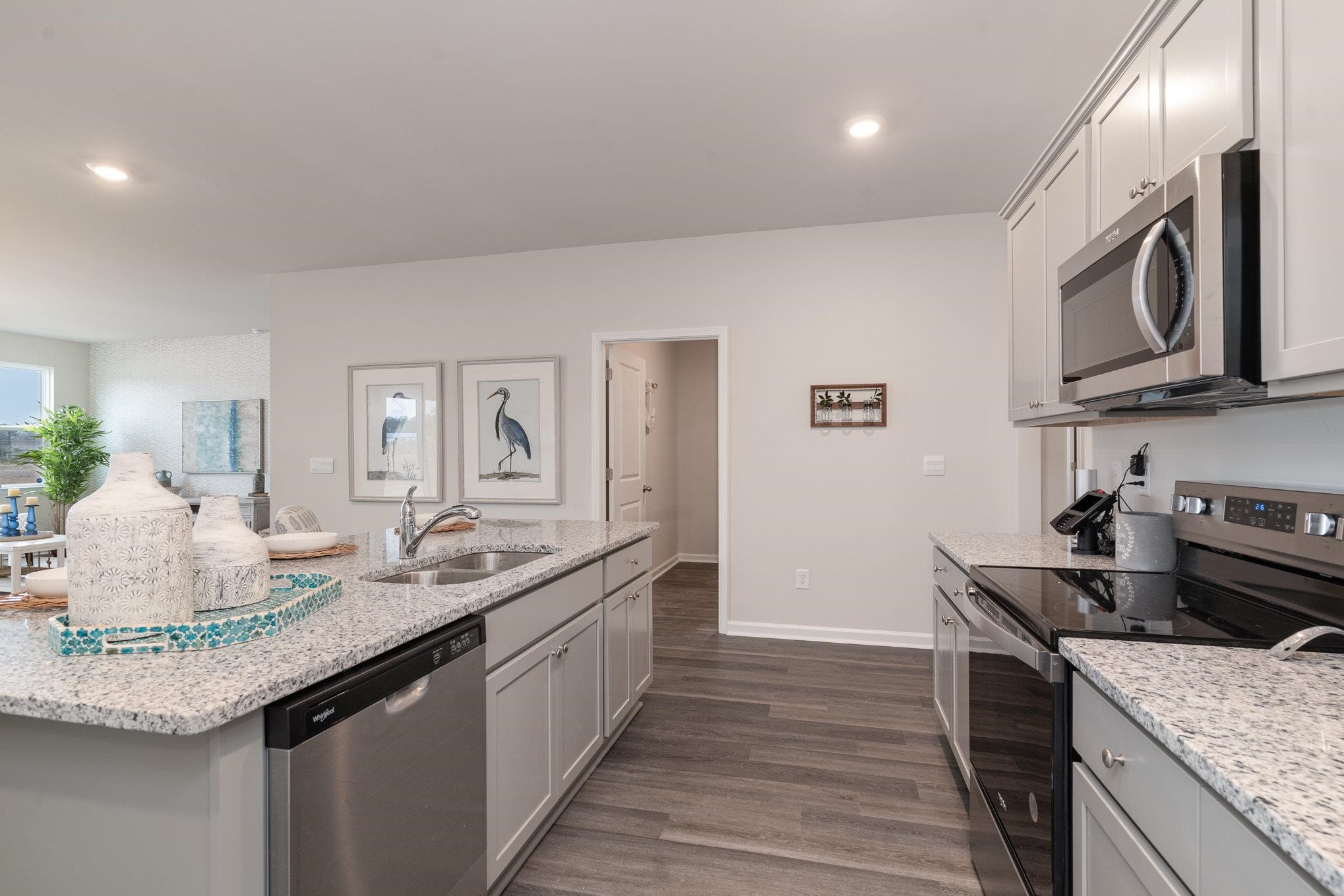 814 Farmers Passage Loop