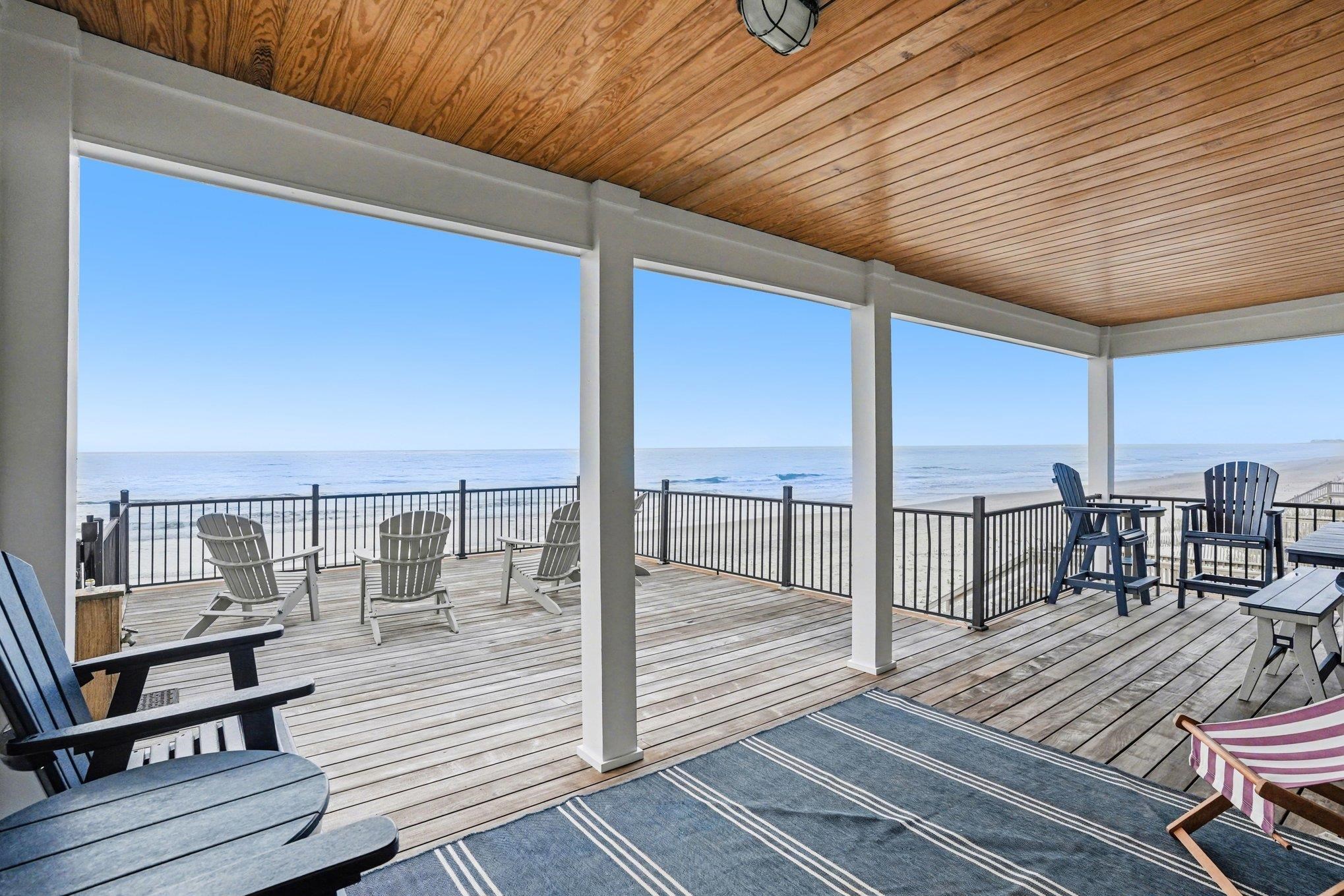 721 S Waccamaw Dr.