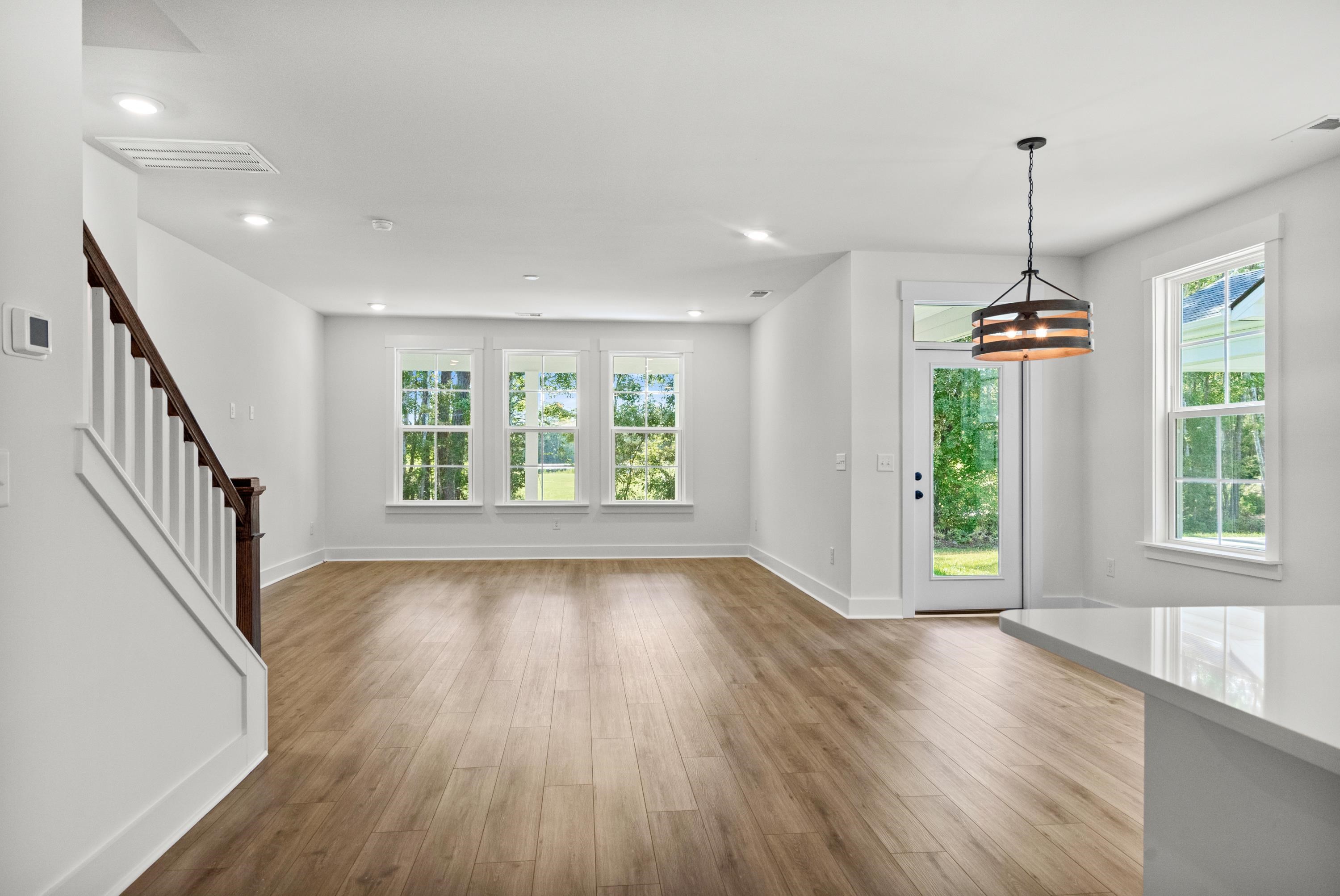 739 Sun Colony Blvd.