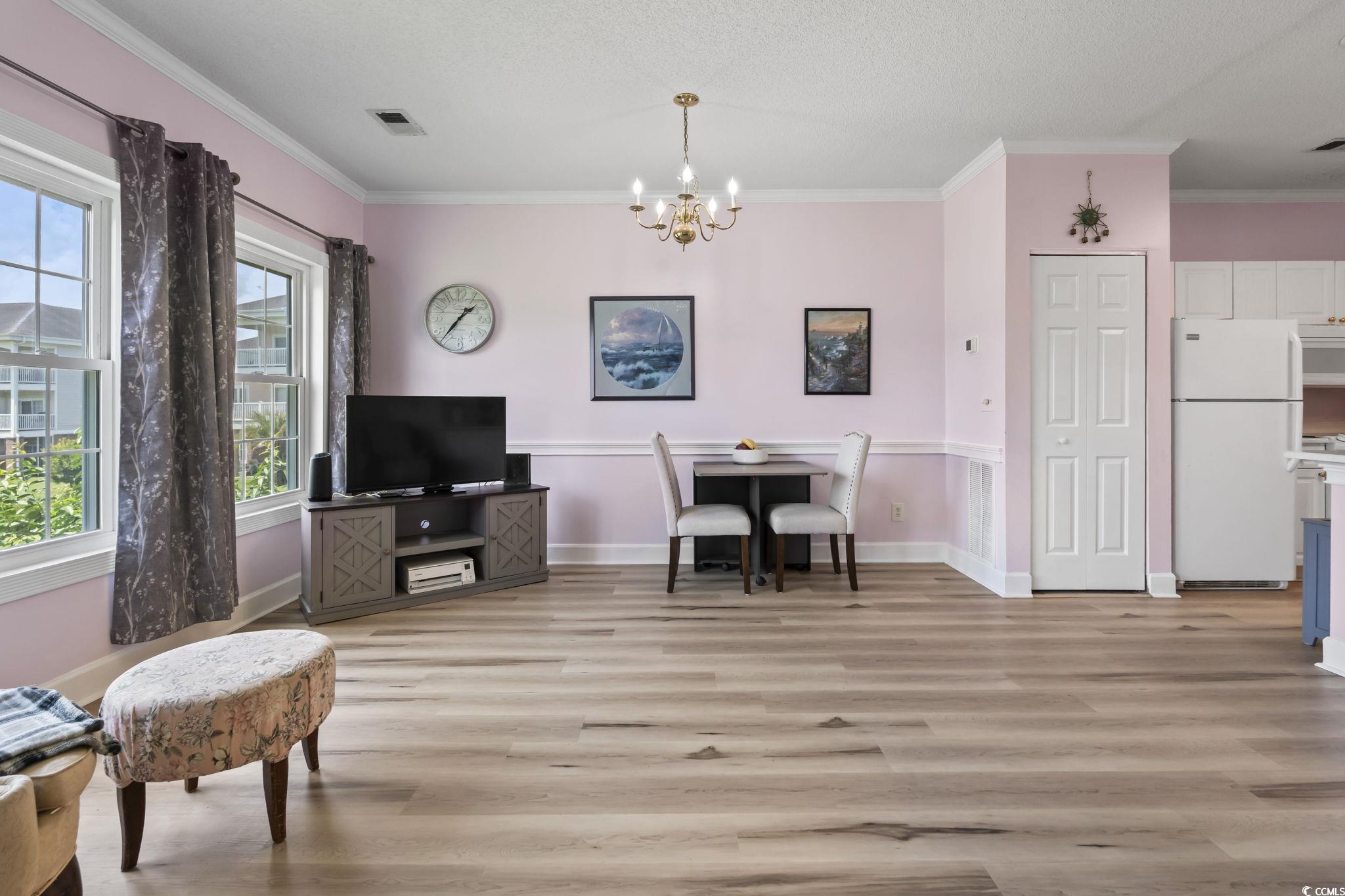 4827 Orchid Way 1-203
