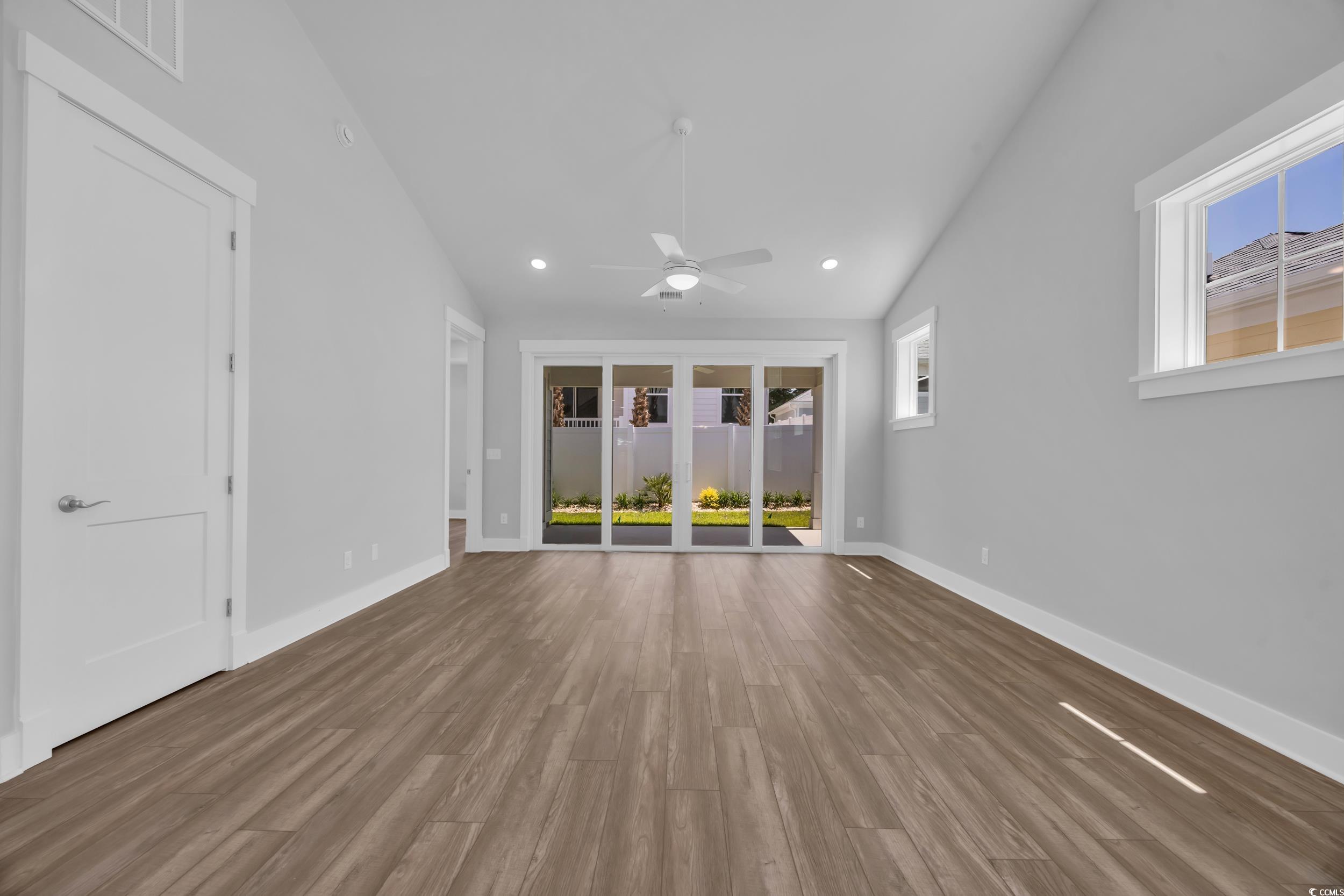 1533 Coastal Cove Ln