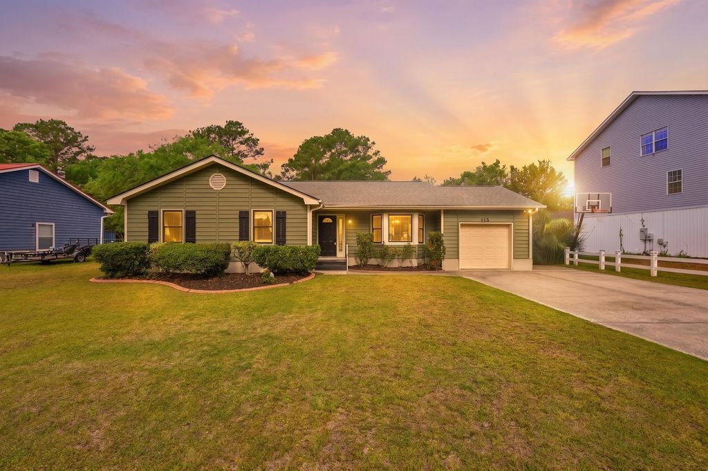 Photo of 113 Blackjack Ln, Myrtle Beach, SC 29588 (MLS # 2611080)