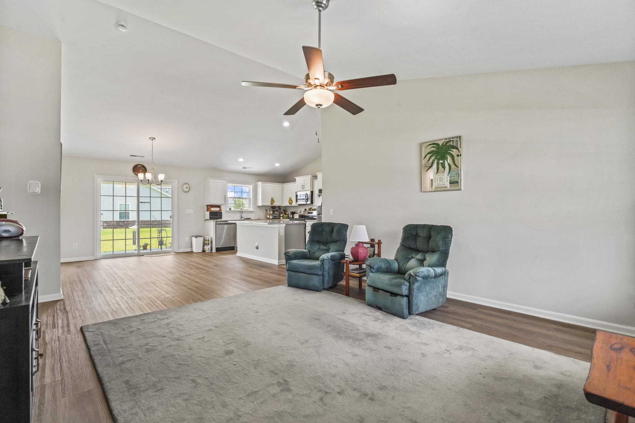 602 Lightwood Dr.