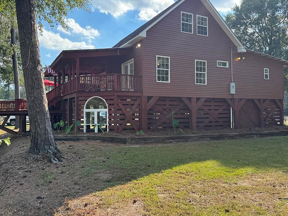 2414 Gilchrist Rd.