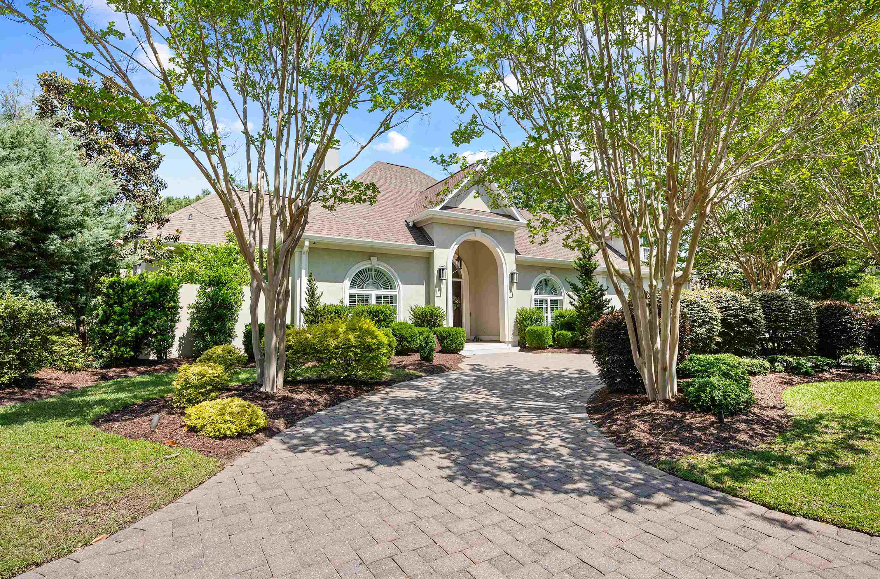 21 Highwood Circle