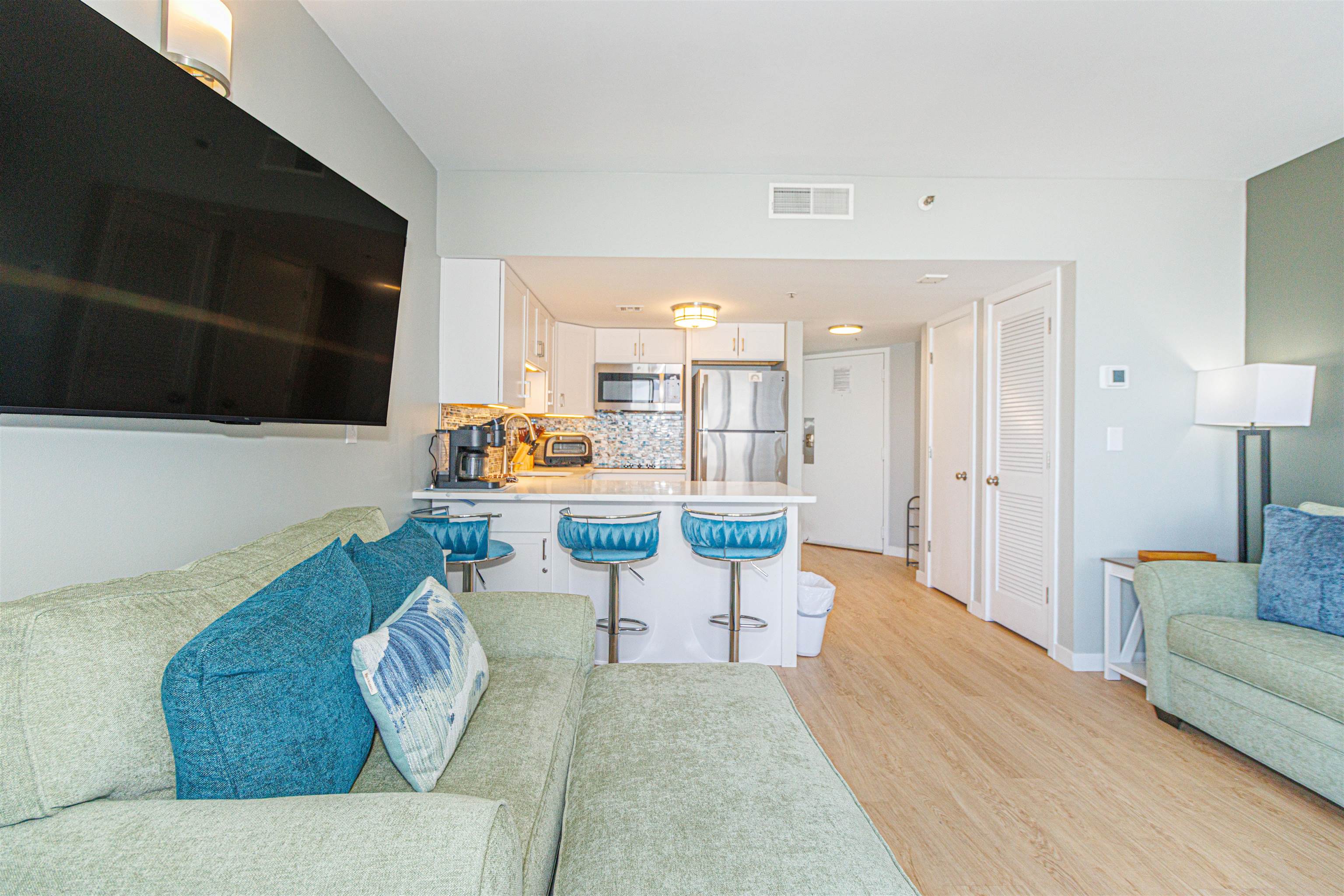 1605 S Ocean Blvd. 606