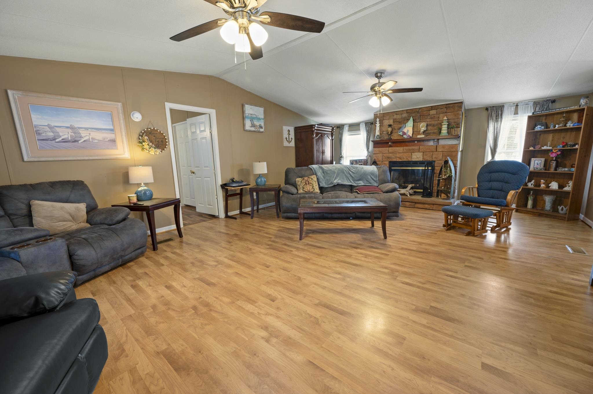 8629 Bragg Dr.