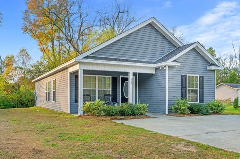 A home in Galivants Ferry