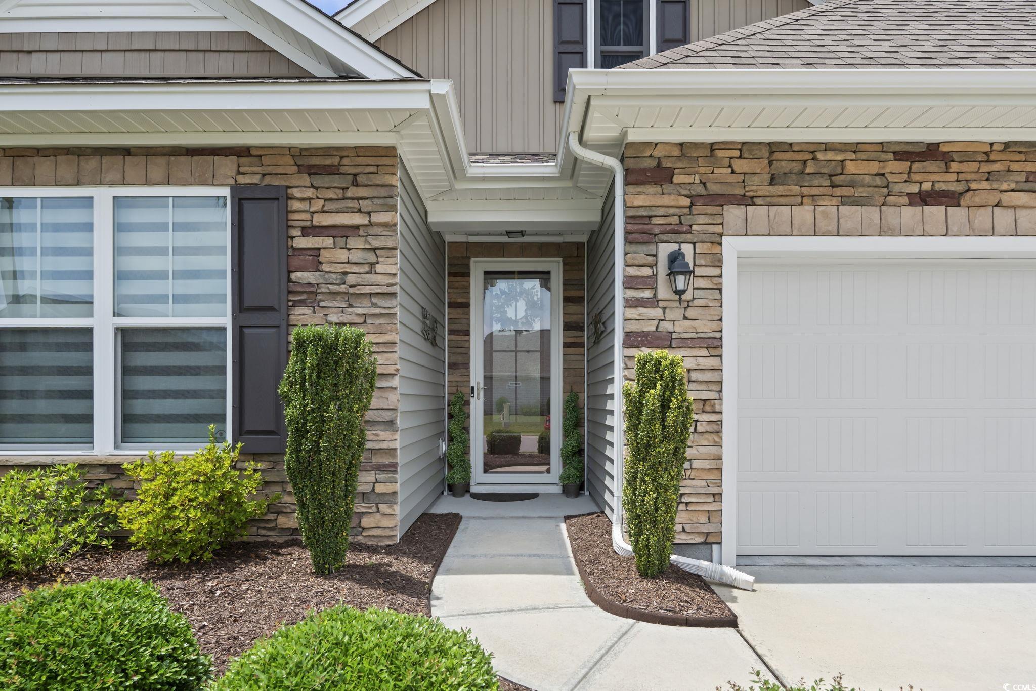 5716 Lombardia Circle