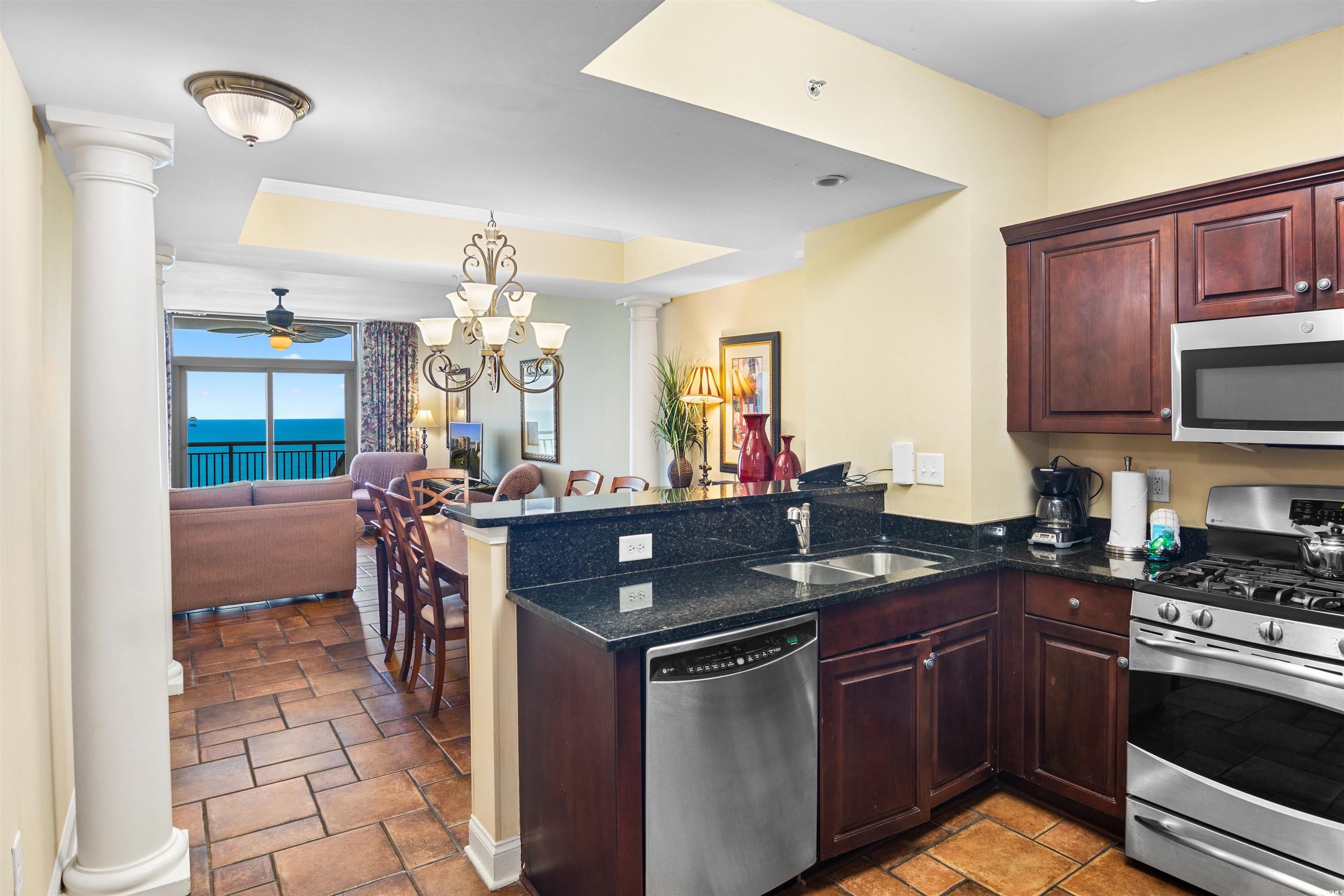 100 North Beach Blvd. 1816