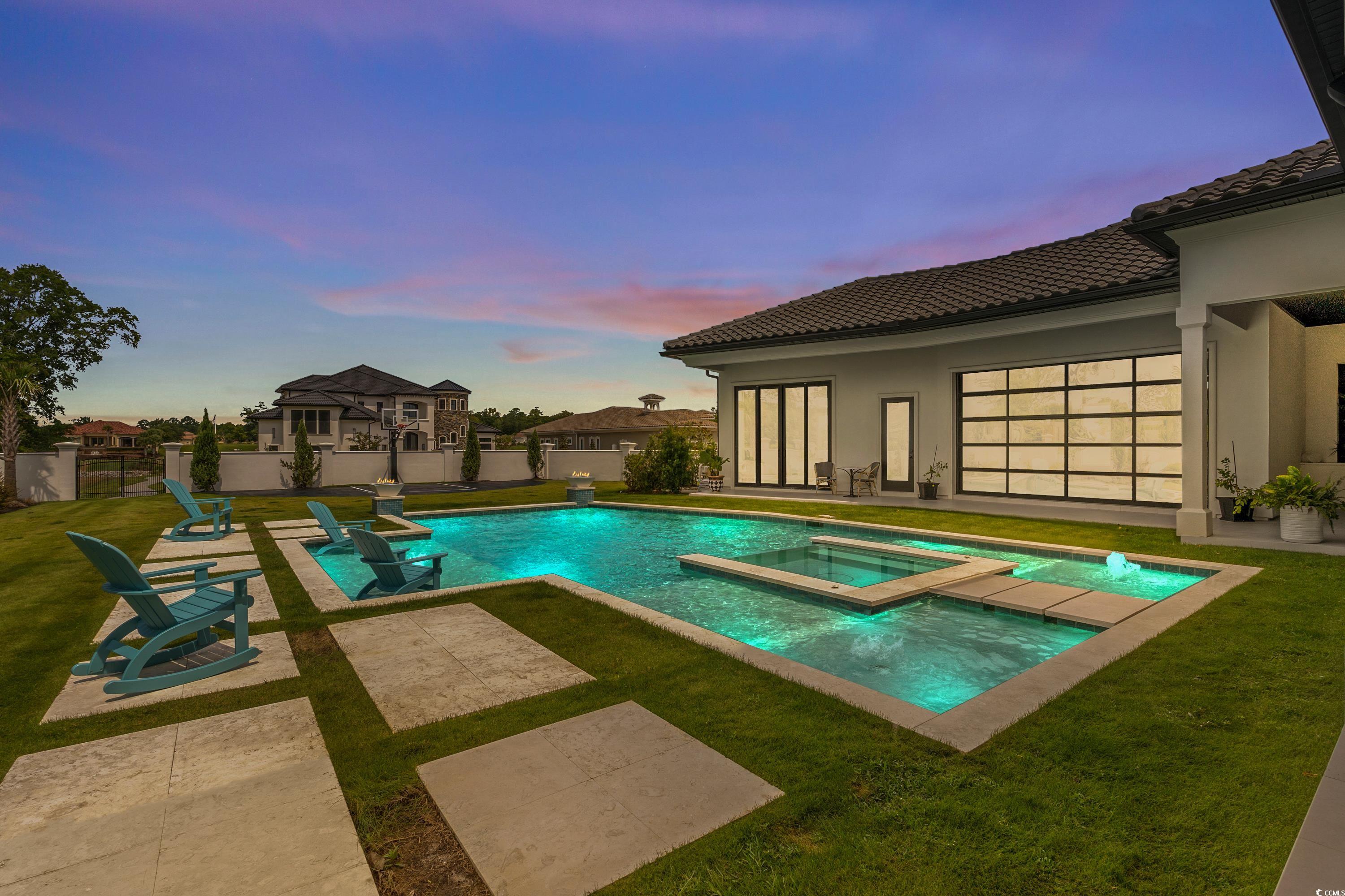 9157 Marina Pkwy.