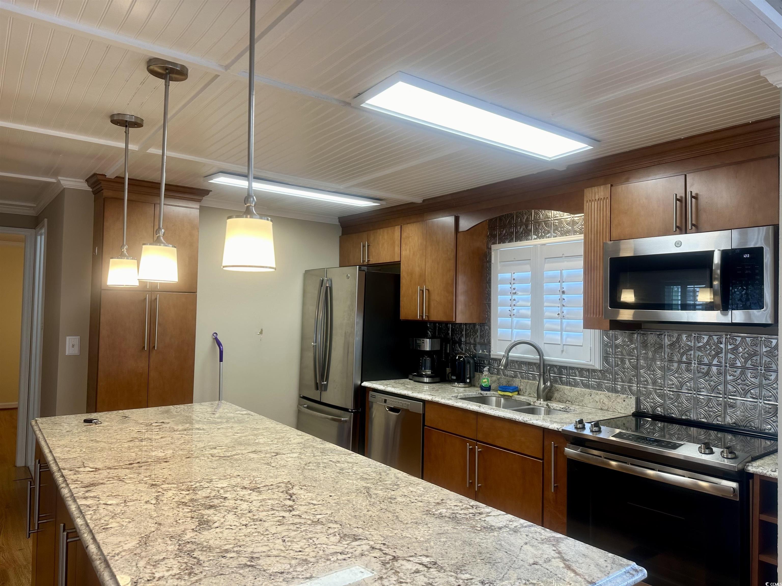 Photo 12 of 34 of 448 Pampas Dr. mobile home