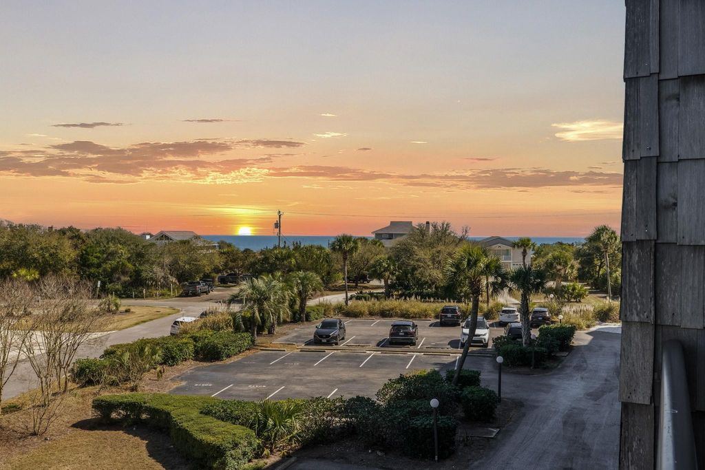 Photo of 423 Parker Dr #306, Pawleys Island, SC 29585 (MLS # 2606149)