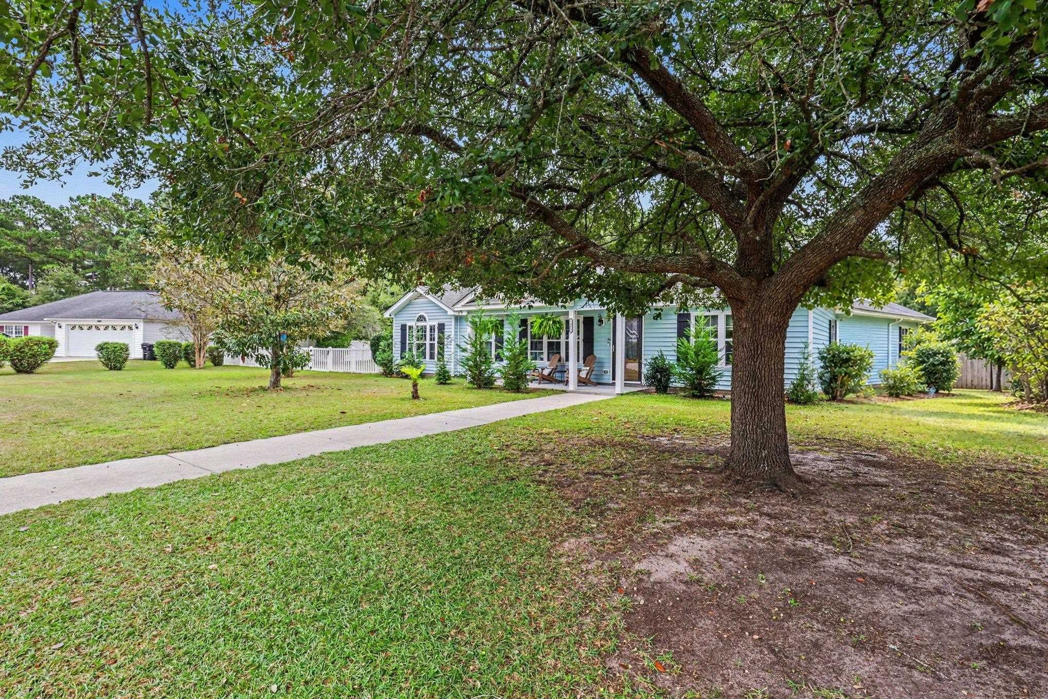 1083 Courtyard Dr.