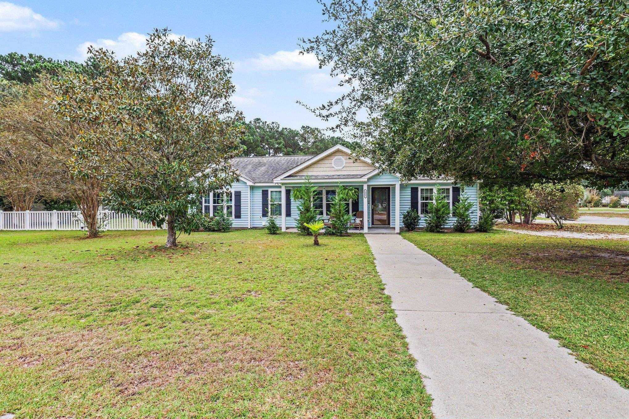 1083 Courtyard Dr.