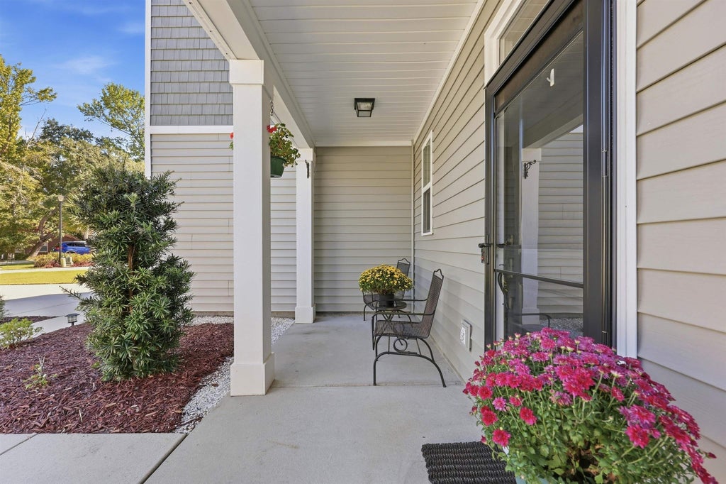 Photo of 30 Parkland Ct, Pawleys Island, SC 29585 (MLS # 2623998)