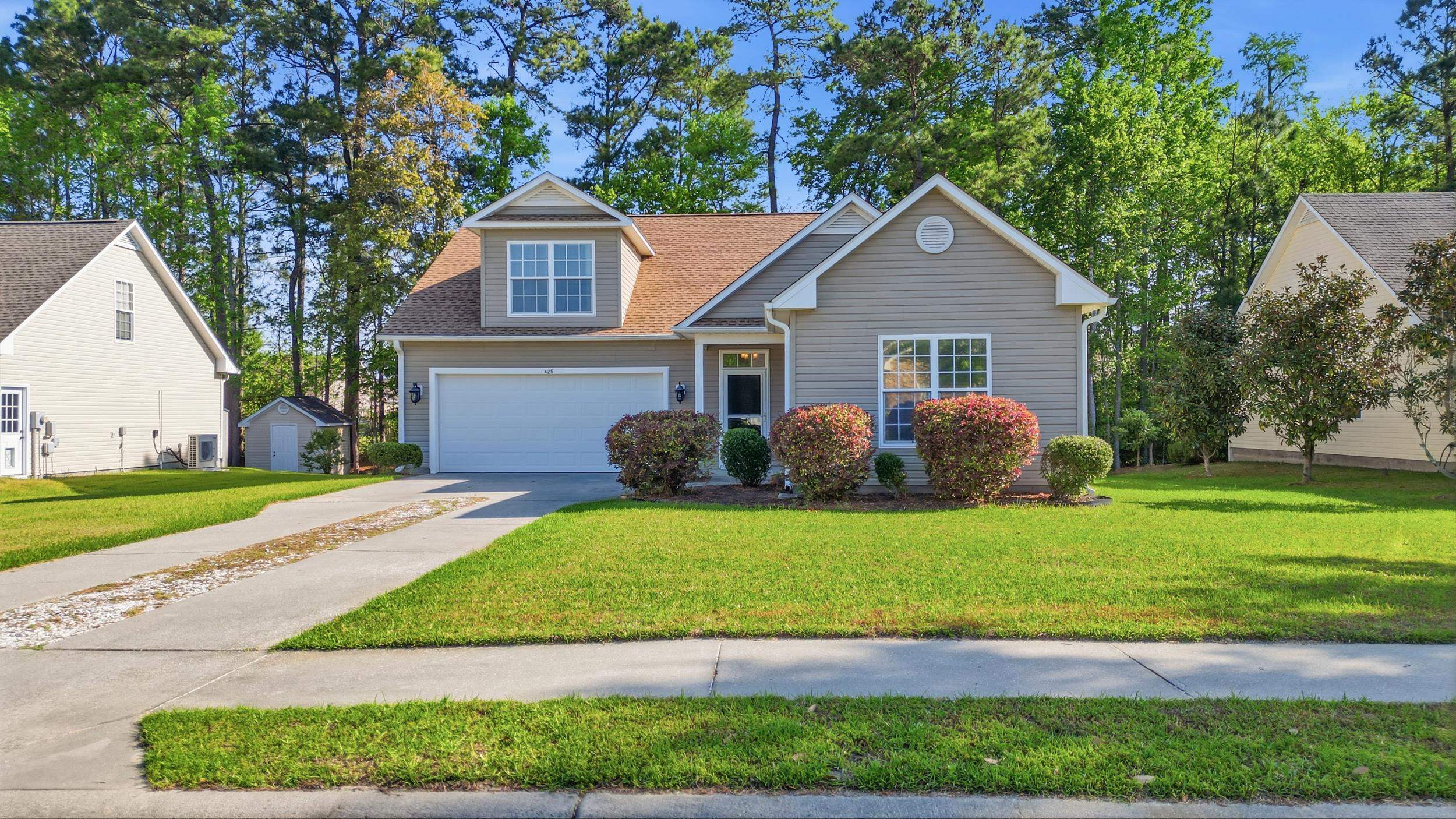 425 Cypress View Ave.