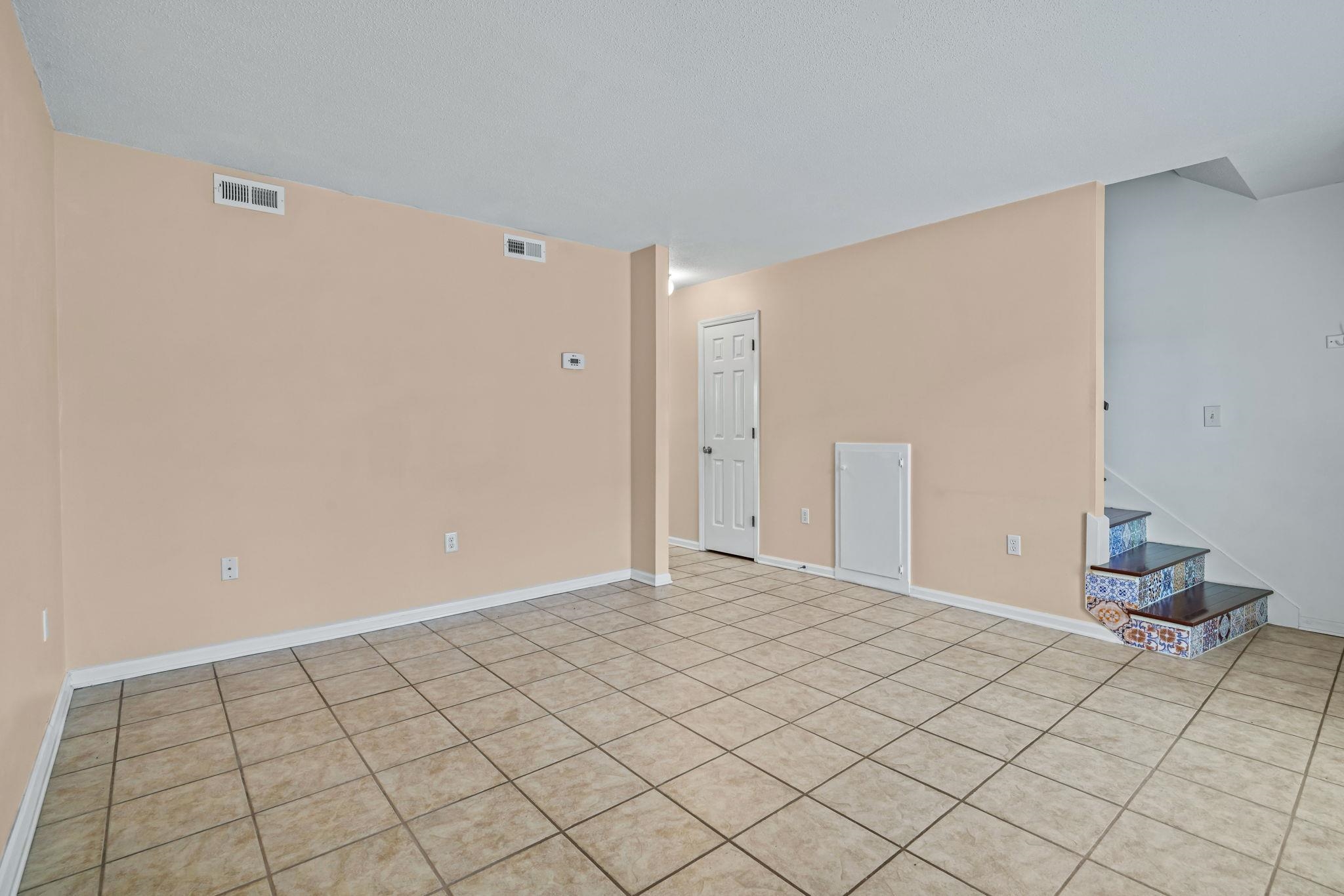 405 Hillside Dr. N A-3