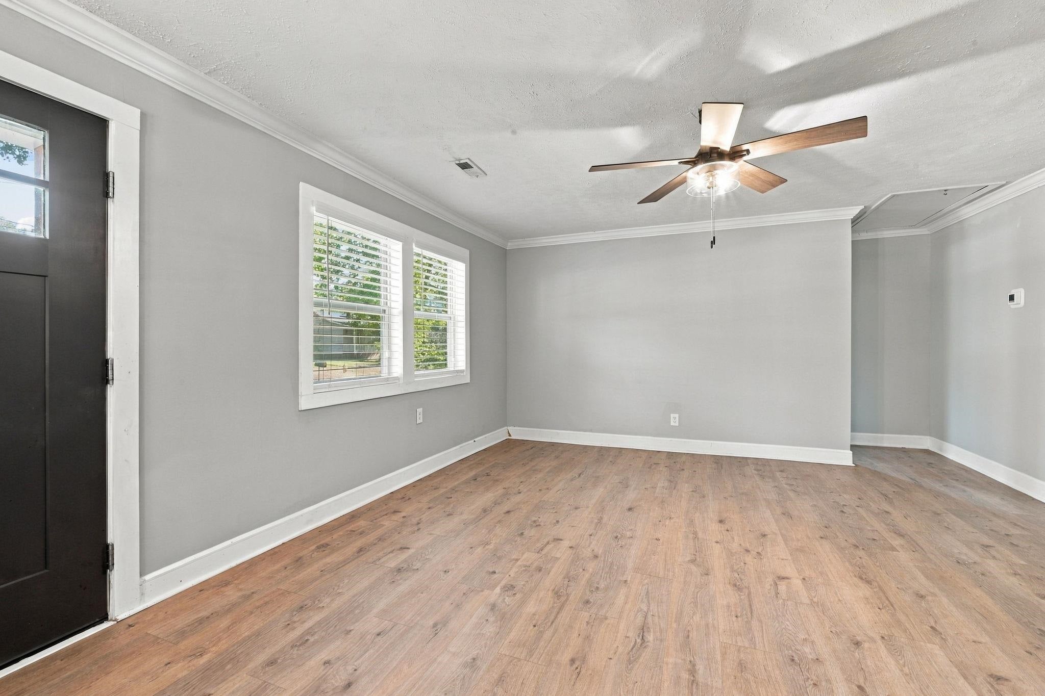 409 Sycamore St.