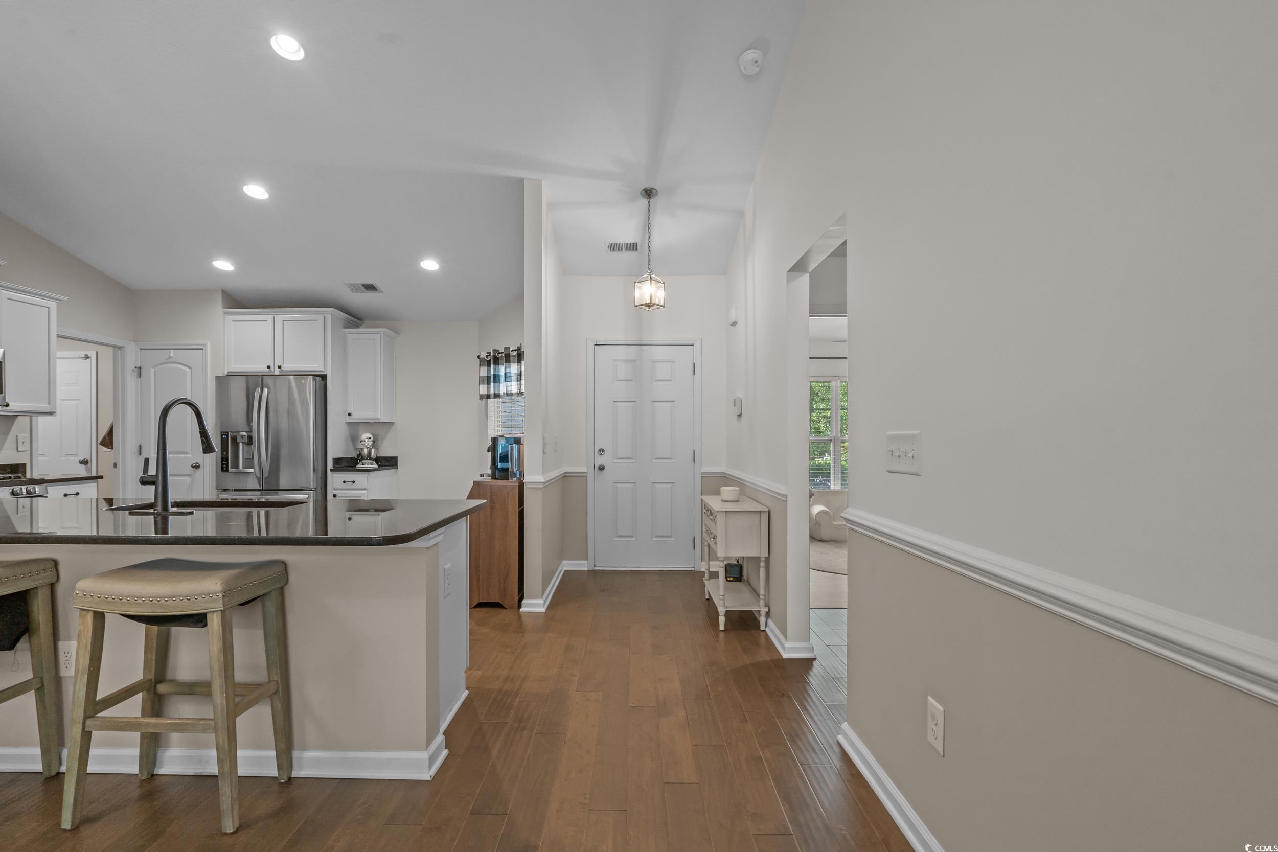 733 Old Castle Loop