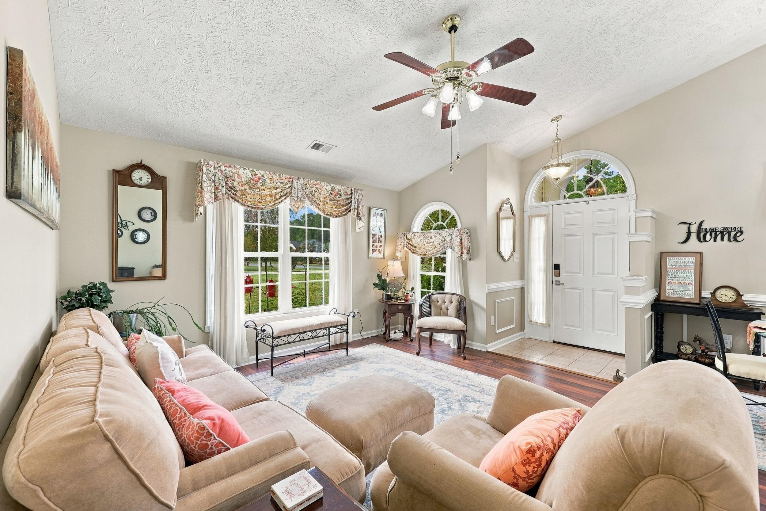 2517 Hunters Trail