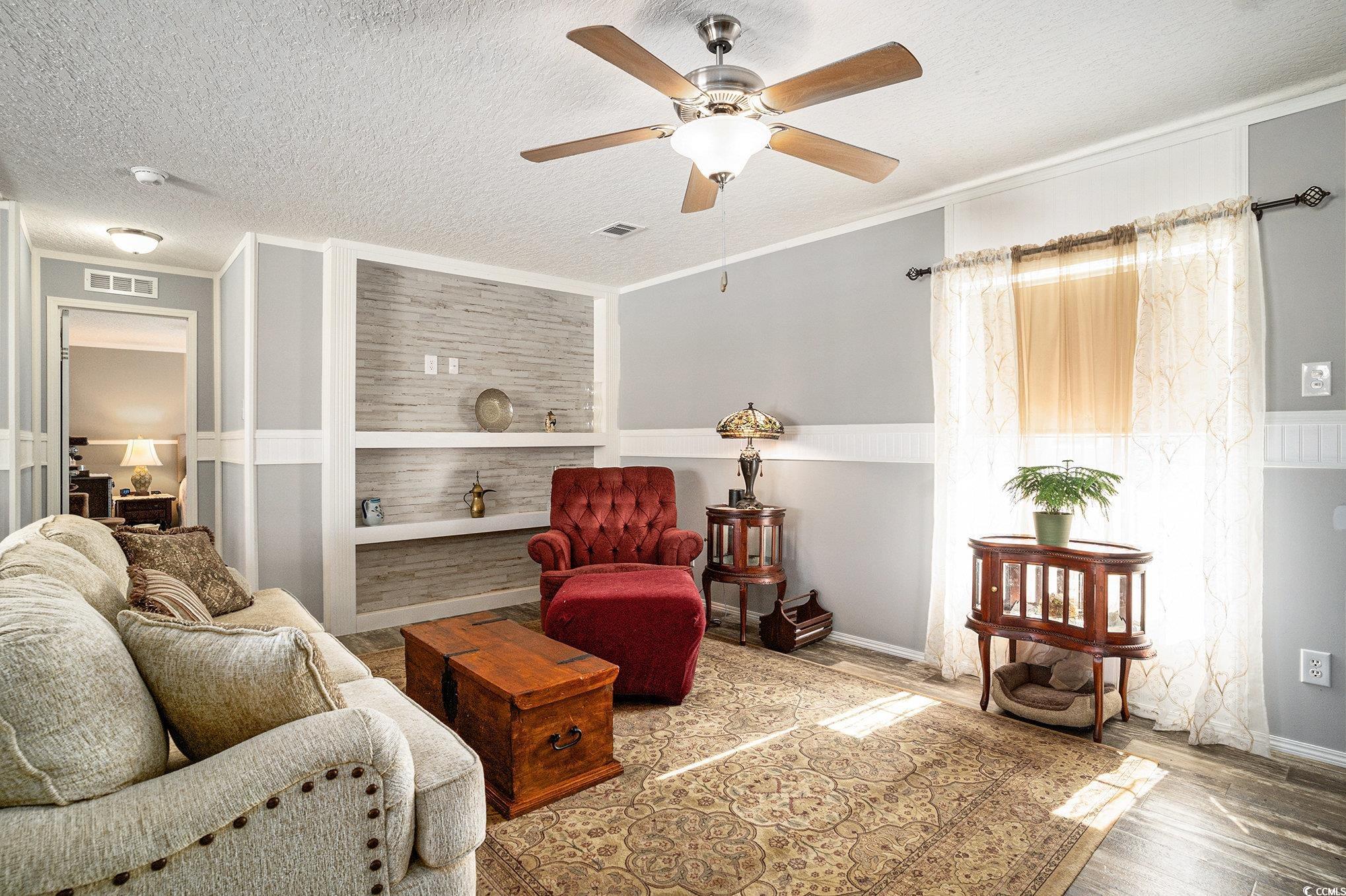 123 Shetland Woods Dr.