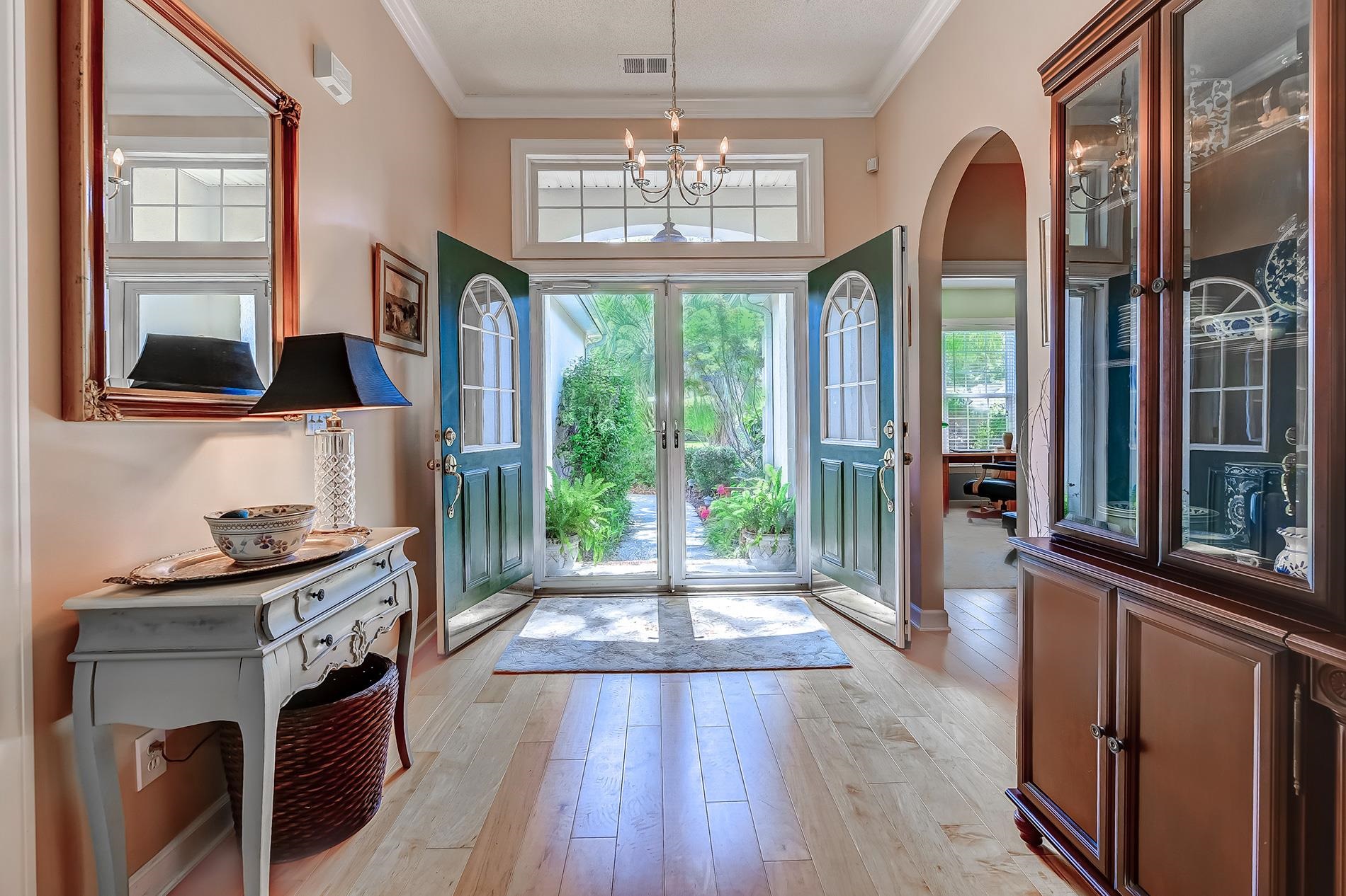 6478 Longwood Dr.