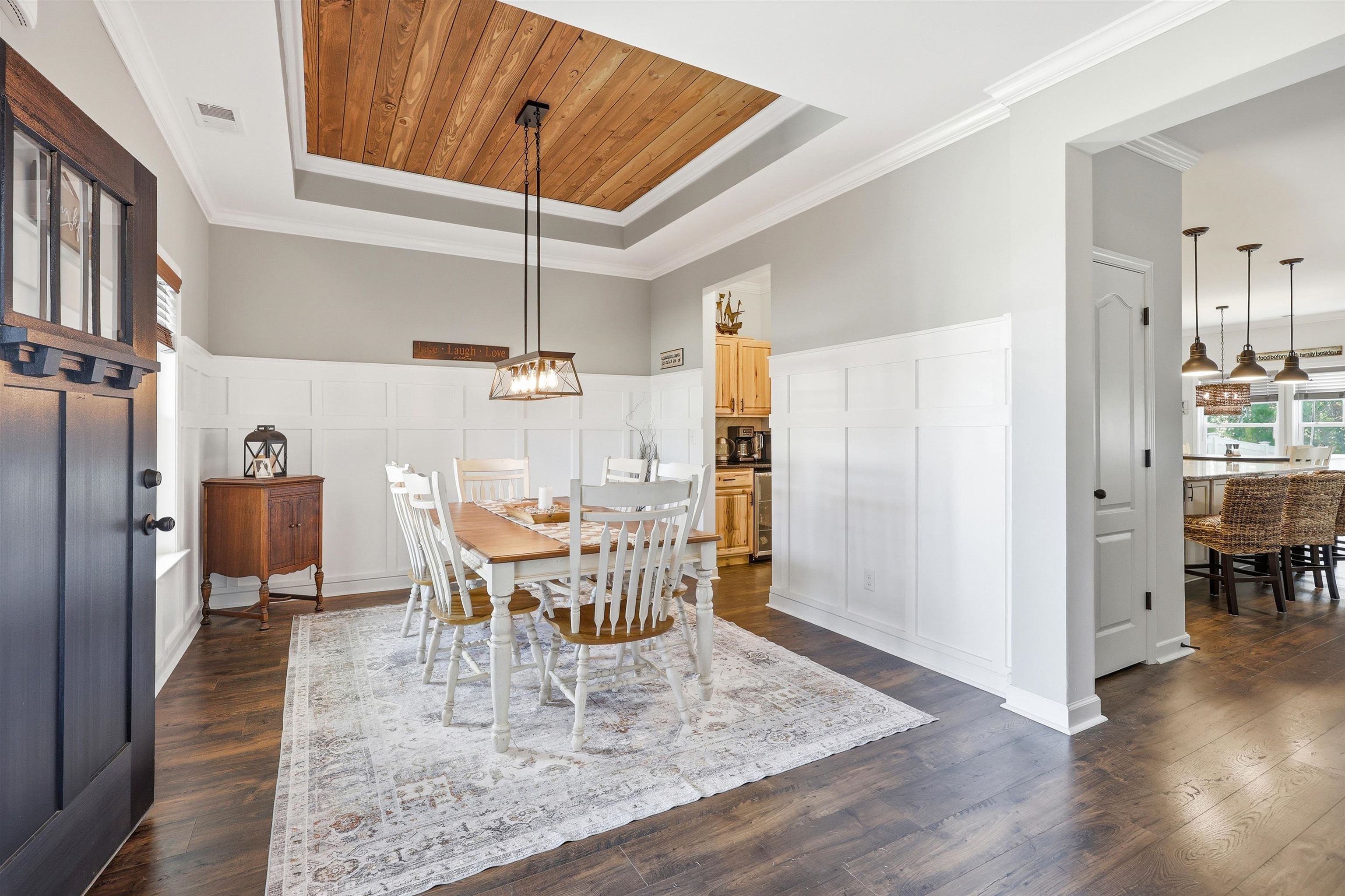 7039 Swansong Circle