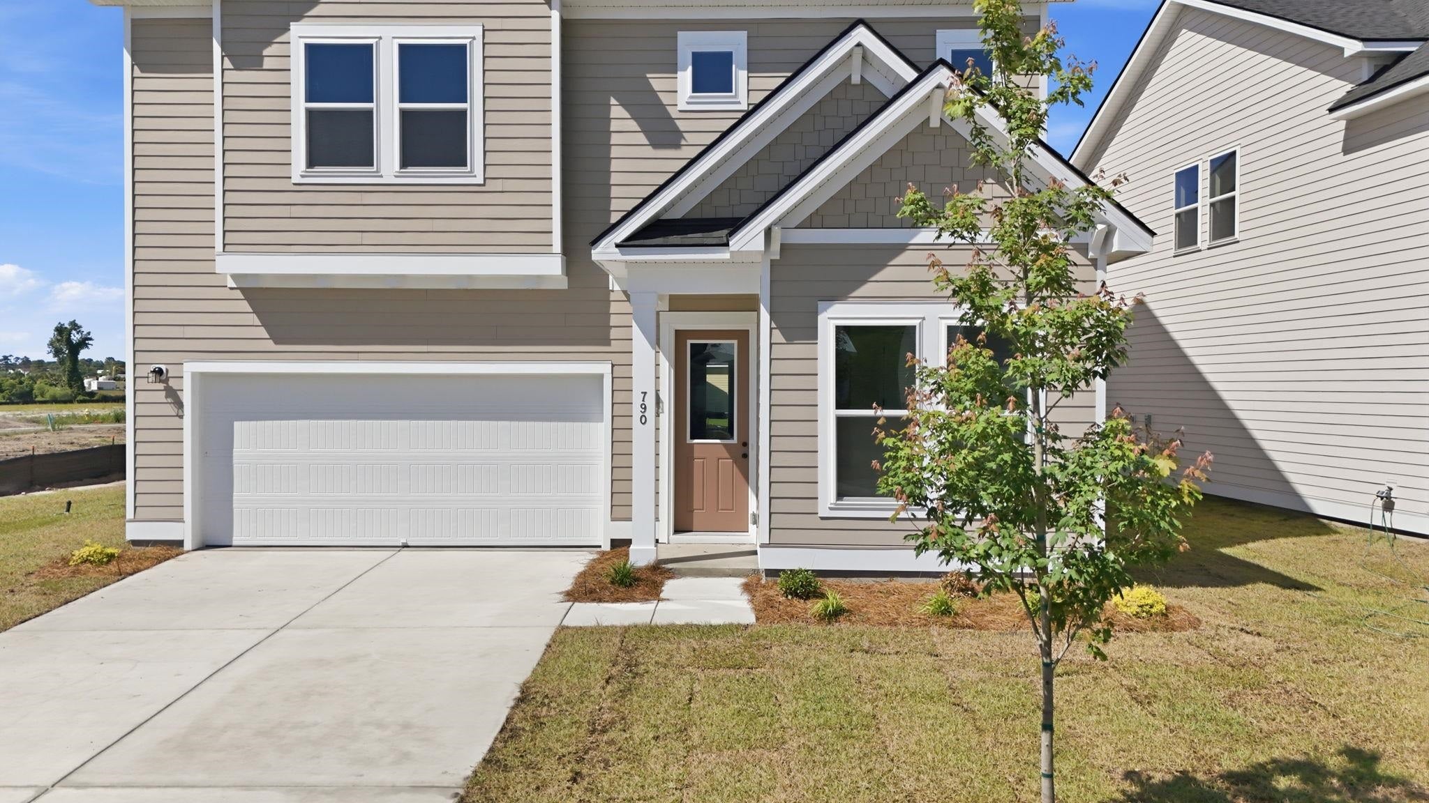 533 Waters Edge Dr.