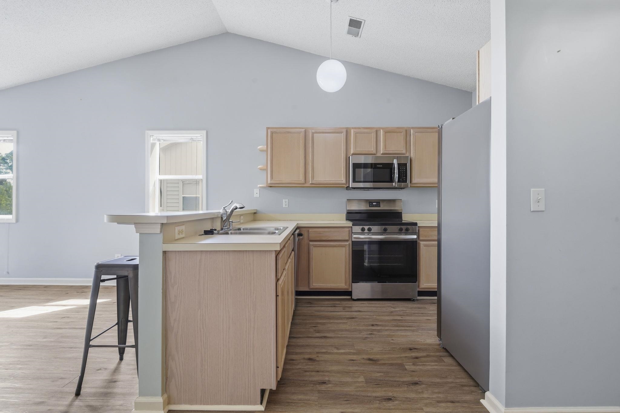 1460 Blue Tree Ct. O