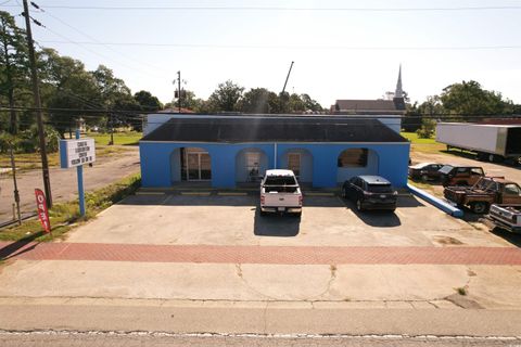 209 N Main St. Hemingway SC 29554