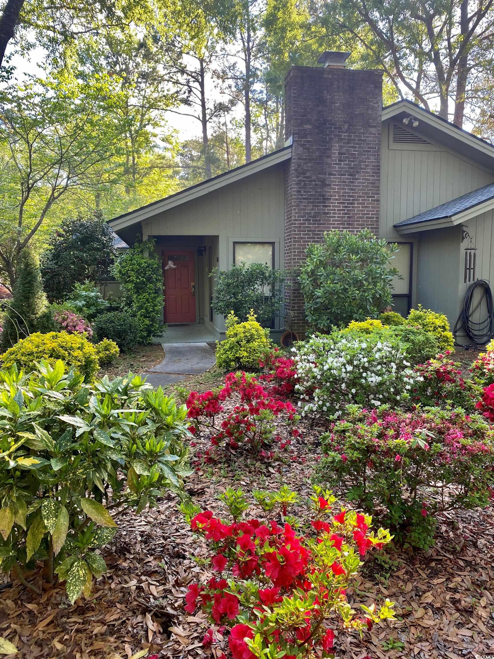 986 Briarwood Dr.