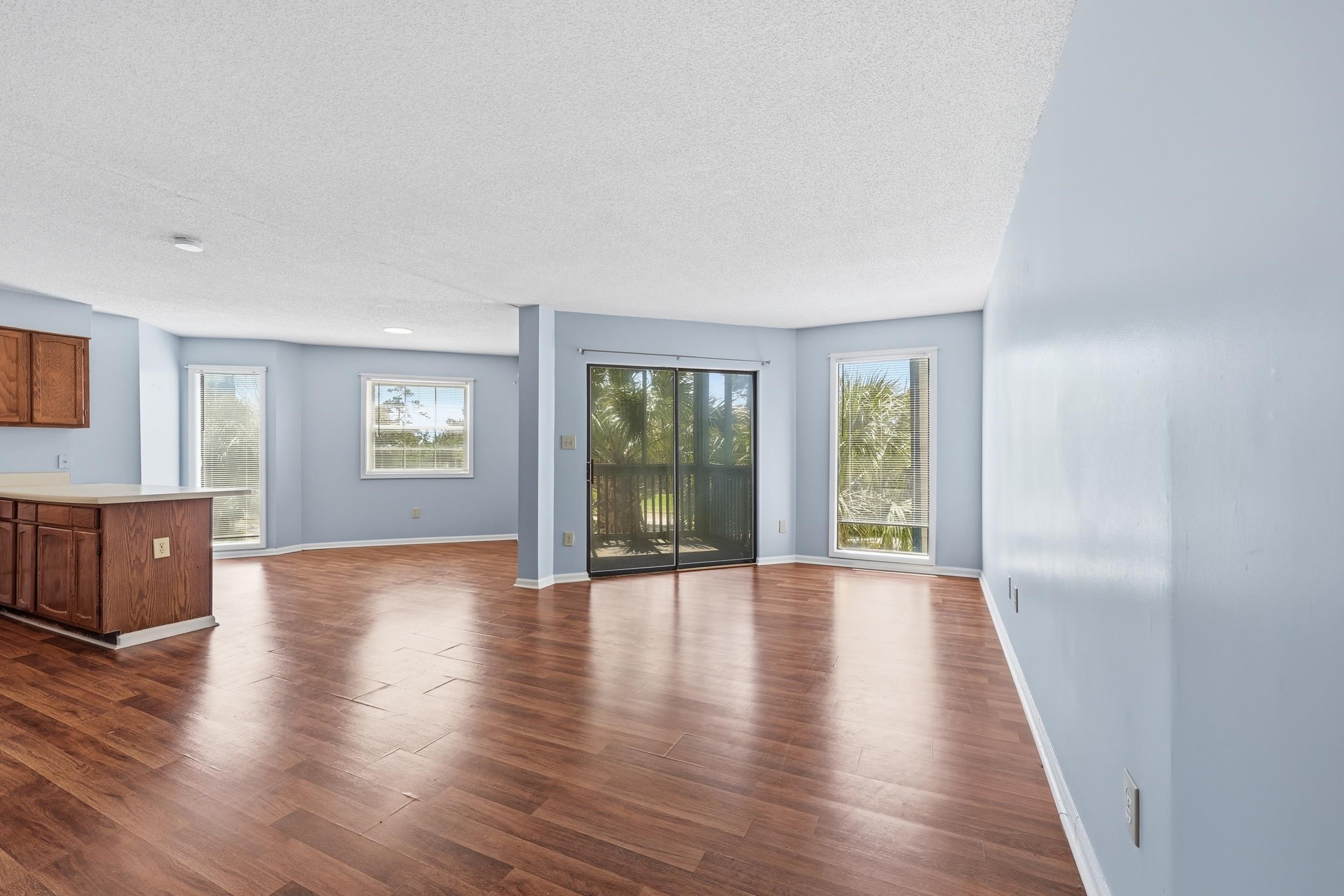 1500 Cenith Dr. 101-C