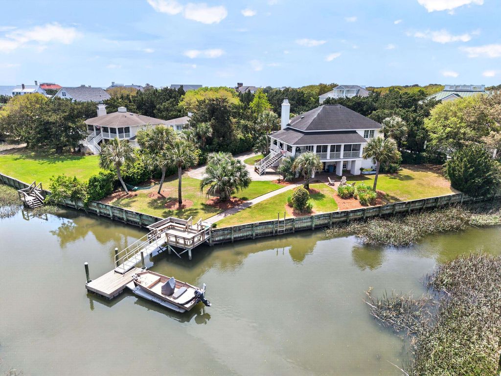 Photo of 60 Seawind Ct, Georgetown, SC 29440 (MLS # 2609657)
