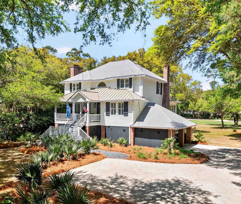 Photo of 186 Sanderling Ave, Georgetown, SC 29440 (MLS # 2609464)