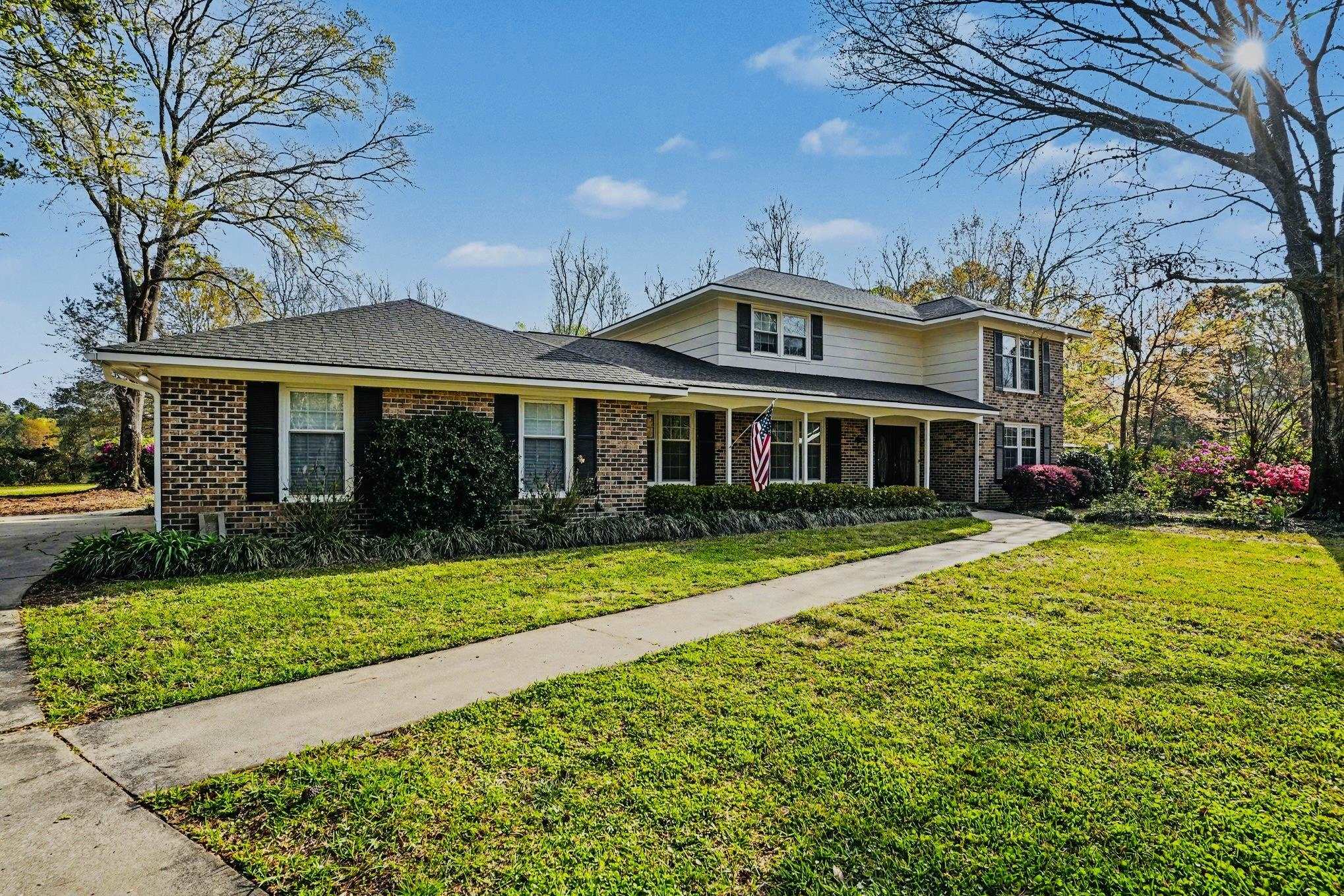 1930 Kate Ln.