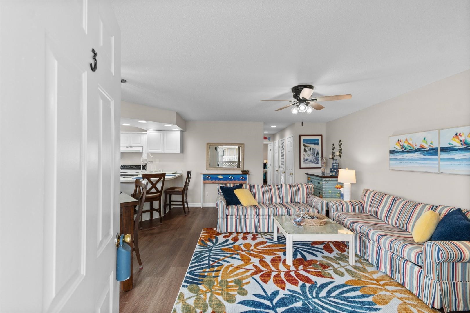 300 Shorehaven Dr. N3