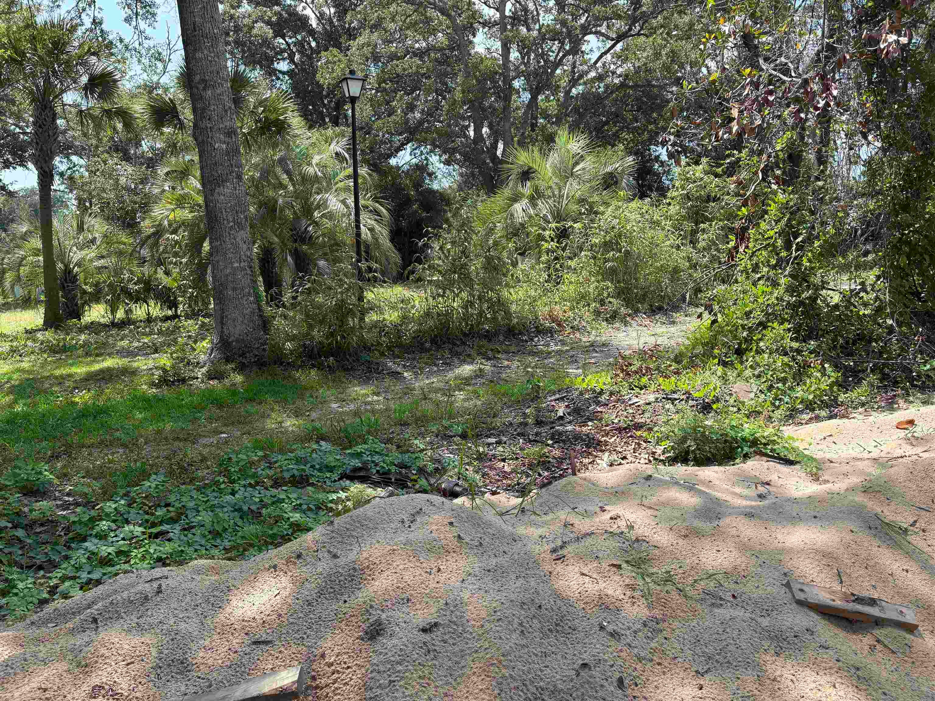4358 Ellis Ave.