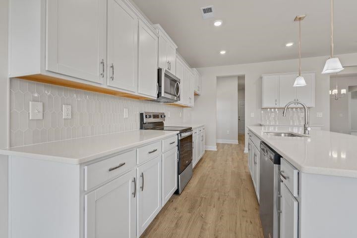 7700 Vicino Path