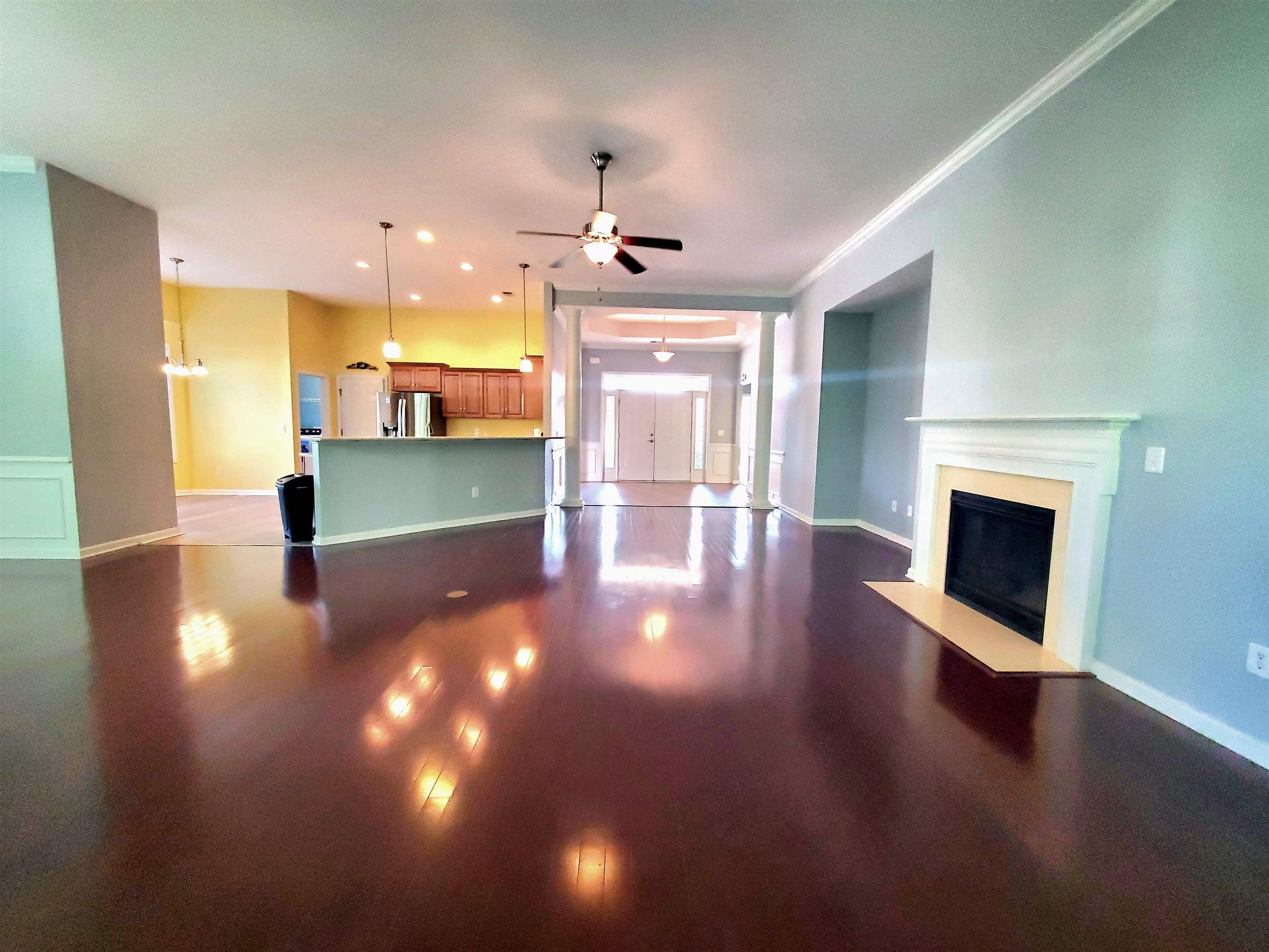 204 Chesterfield Ct.