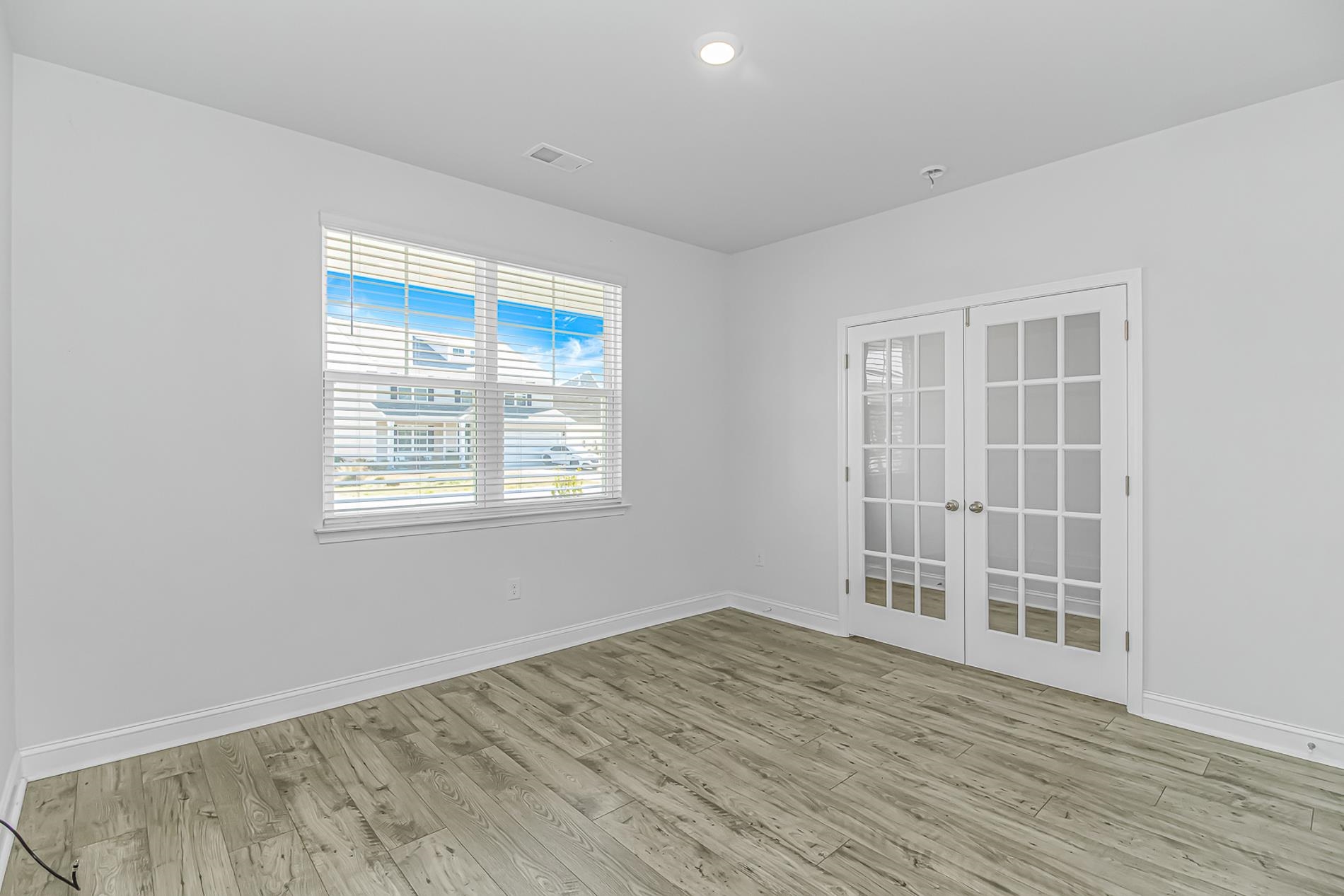 210 Calhoun Falls Dr.