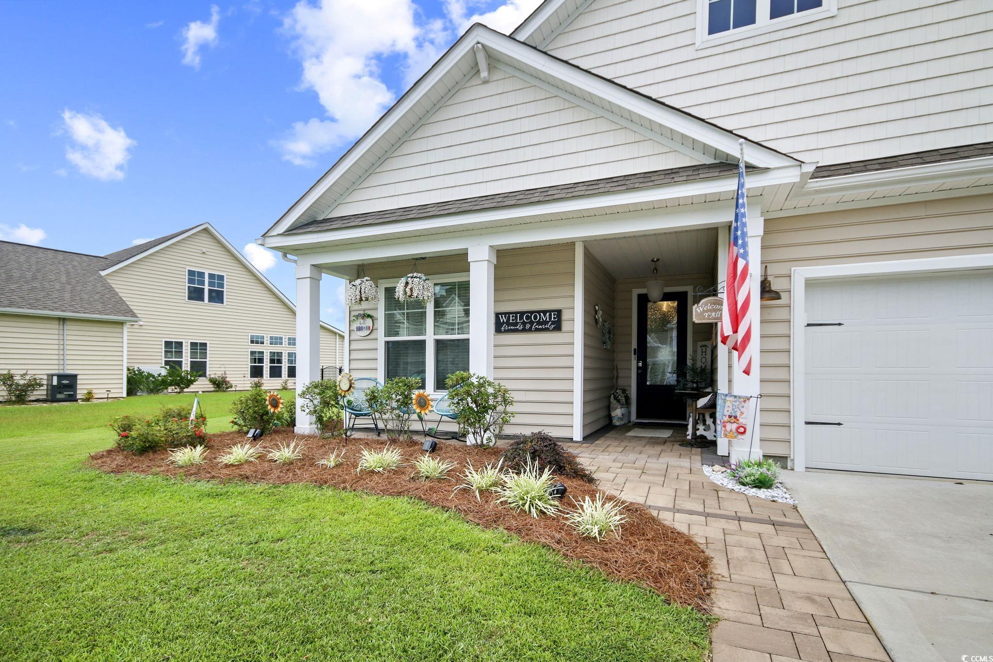 Photo 5 of 40 of 4931 Oat Fields Dr. house