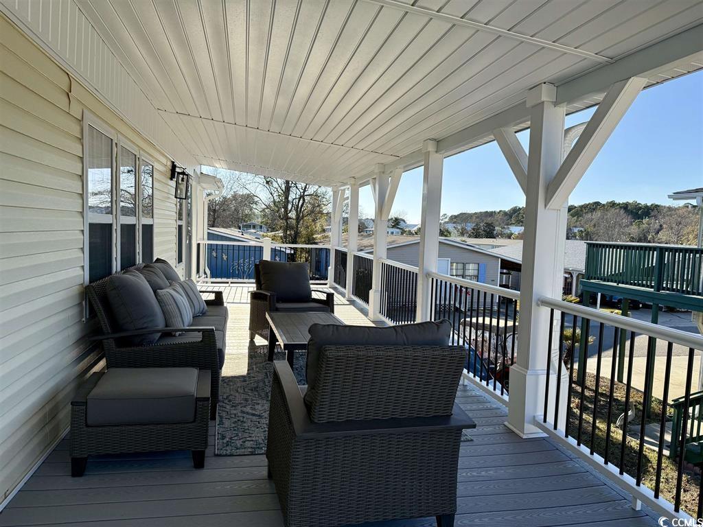 482 Meadowlark Dr.
