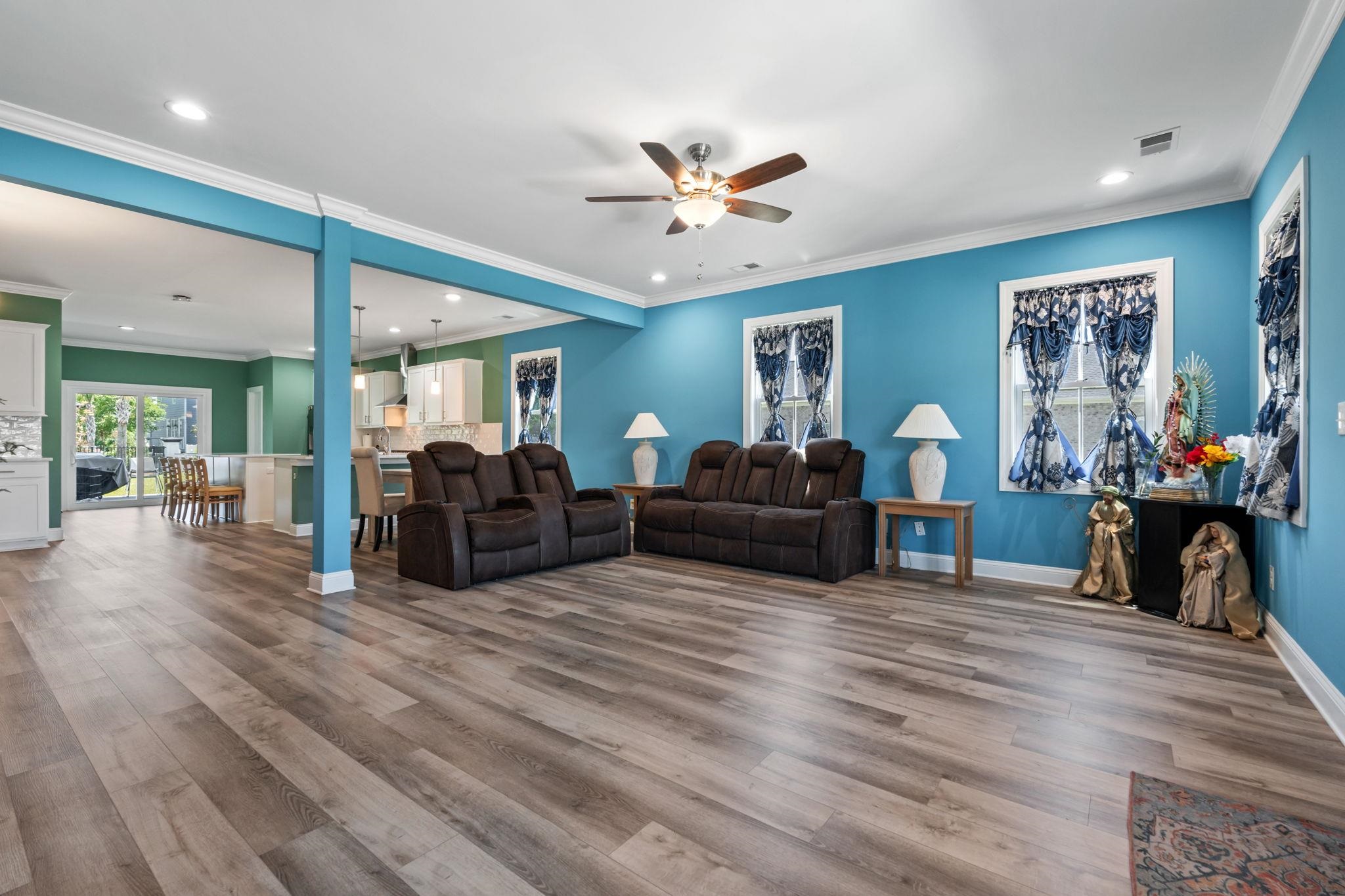 968 Shipmaster Ave.