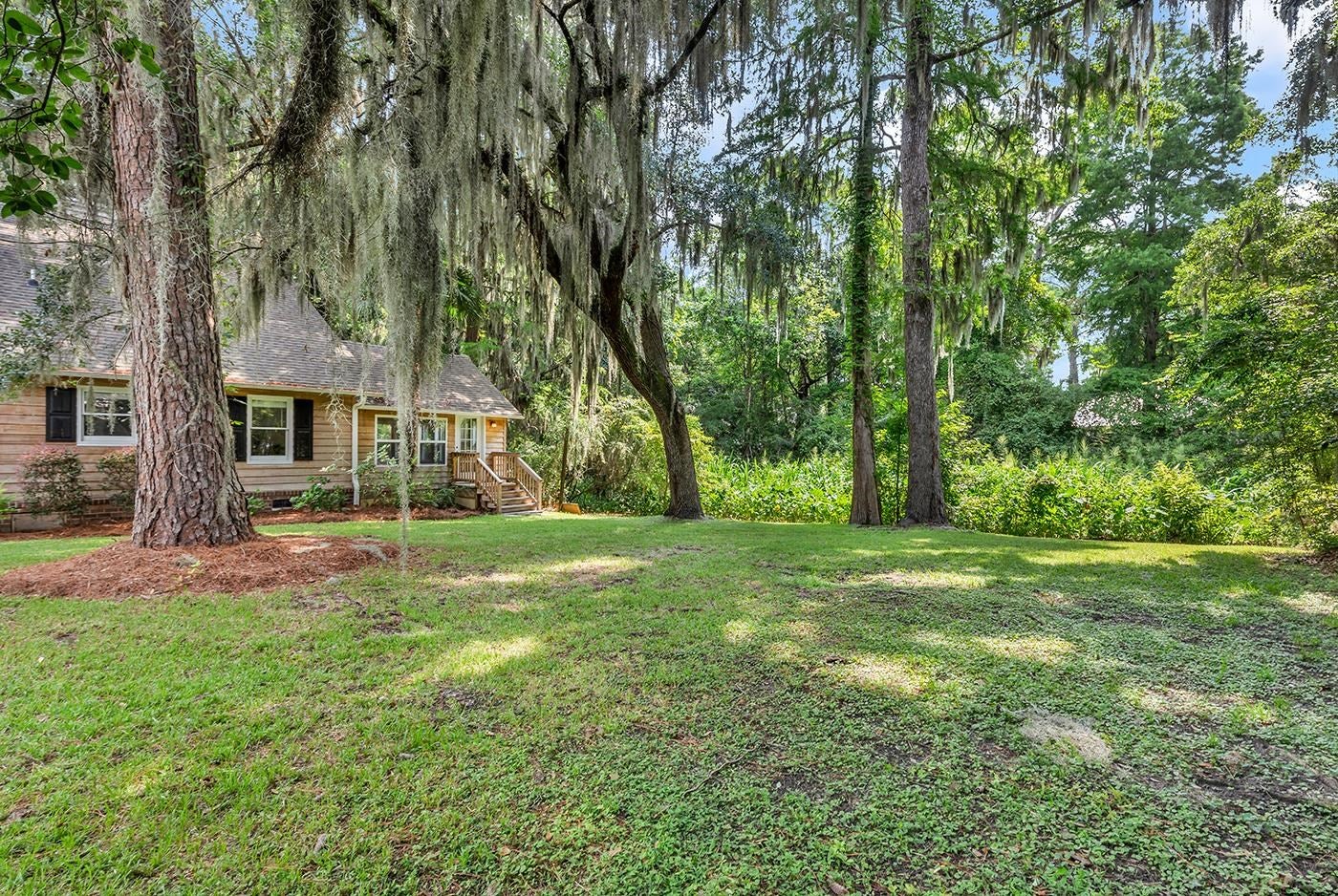 3338 Kings River Rd.